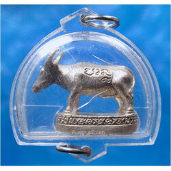 ควายธนูรุ่นสอง หลวงพ่อโทน วัดเขาน้อยคีรีวัน จ.ชลบุรี พ.ศ.๒๕๔๓