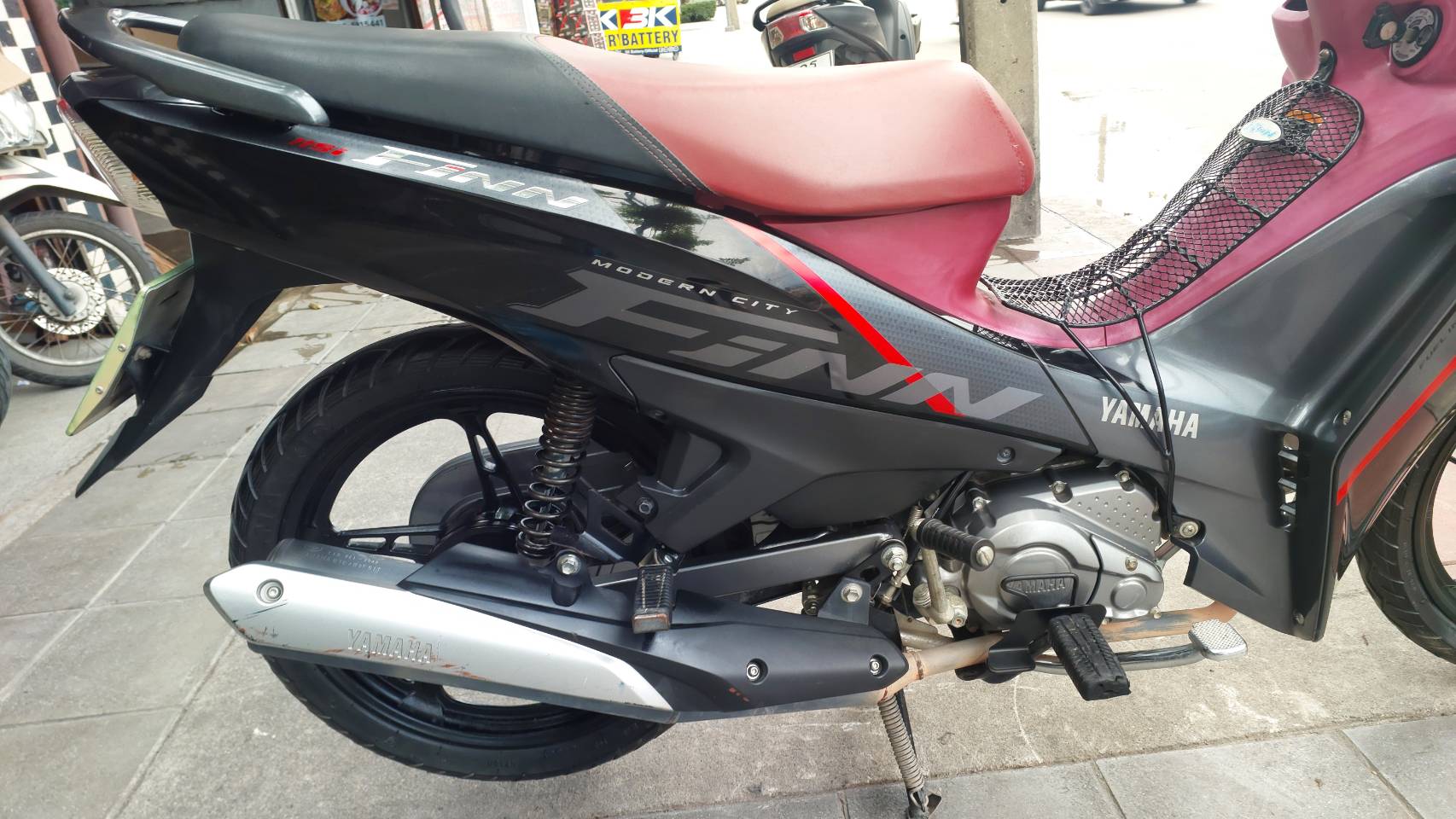 (ปิดการขาย) Yamaha finn สต้าทมือ ตัวท็อปล้อแม็กซ์ เบลค ubs