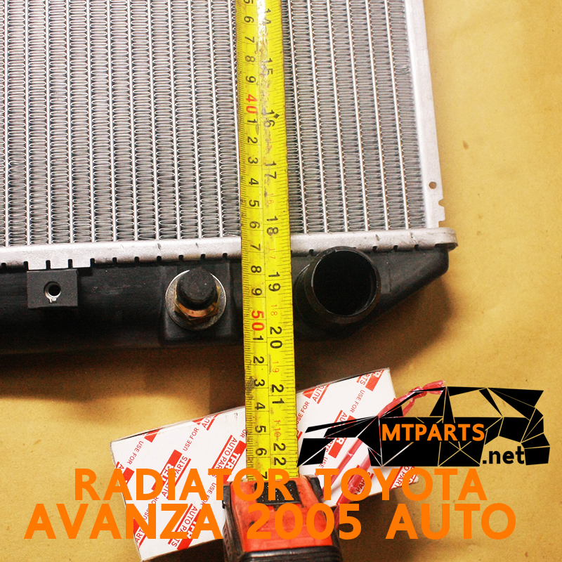 หม้อน้ำ TOYOTA AVANZA 2005 หม้อน้ำ เกียร์ออโต้ เครื่องเบนซิน RADIATOR อะไหล่รถยนต์