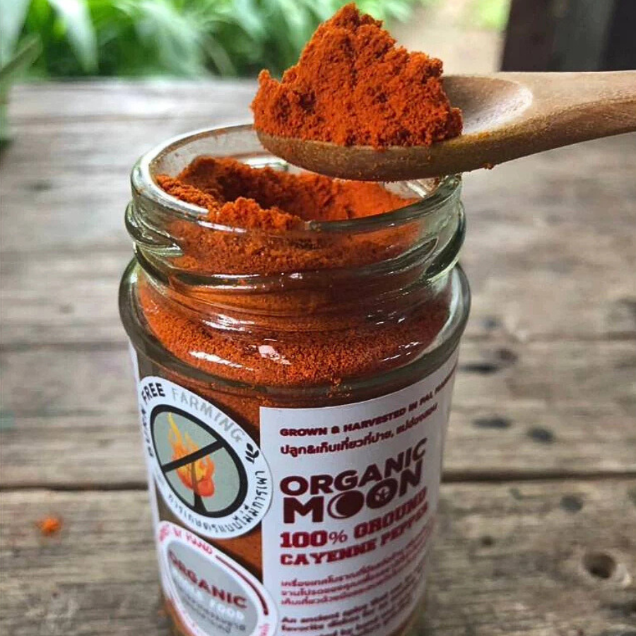 Organic Moon Ground Cayenne Pepper พริกป่น ขนาด 50 กรัม พริกคาเยนป่น ออร์แกนิค มูน ใช้ปรุงหรือผสมอาหาร