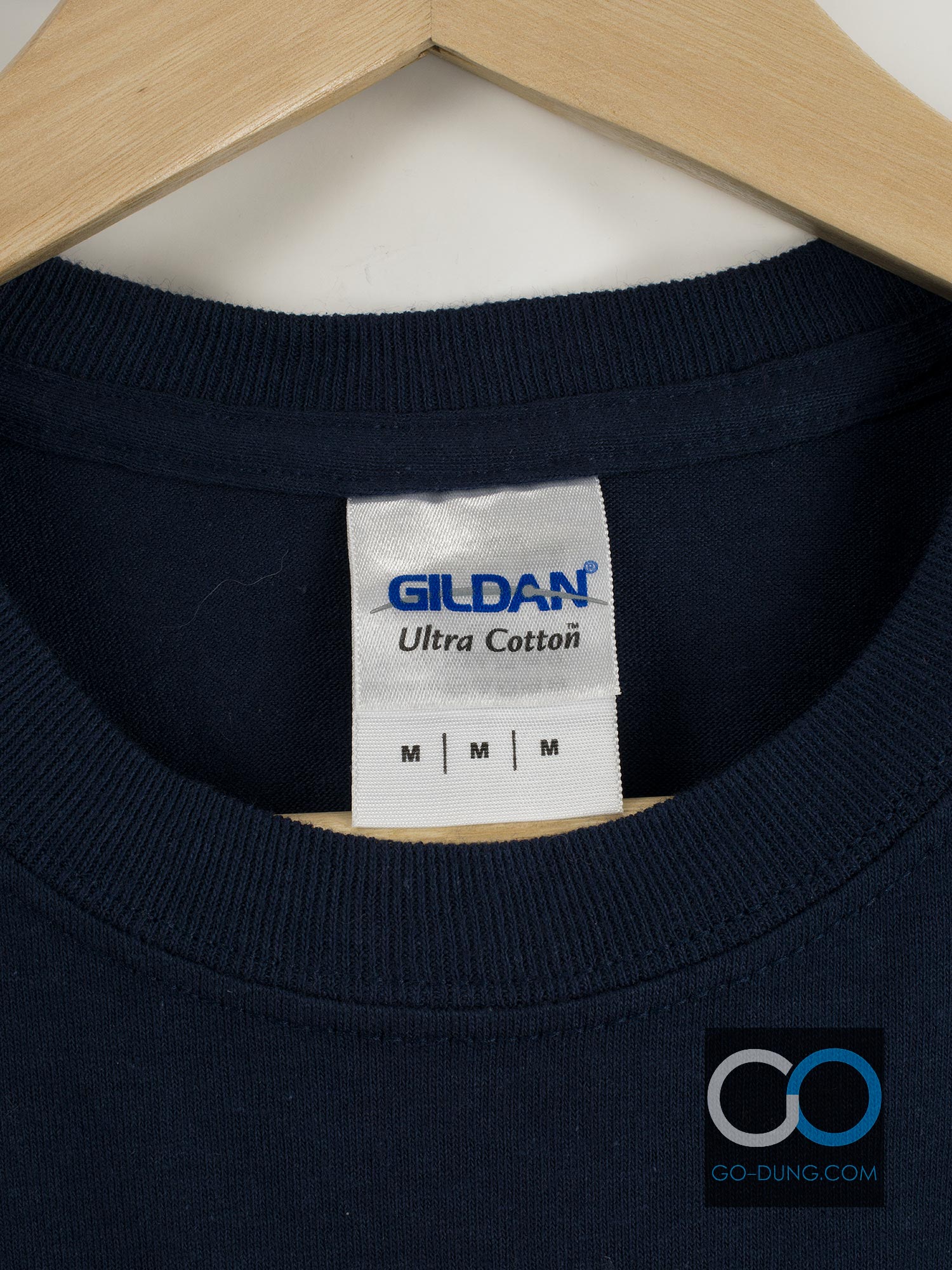 ขาย เสื้อยืดมือ 2 ผ้า 100 คอตตอน ยี่ห้อ GILDIN