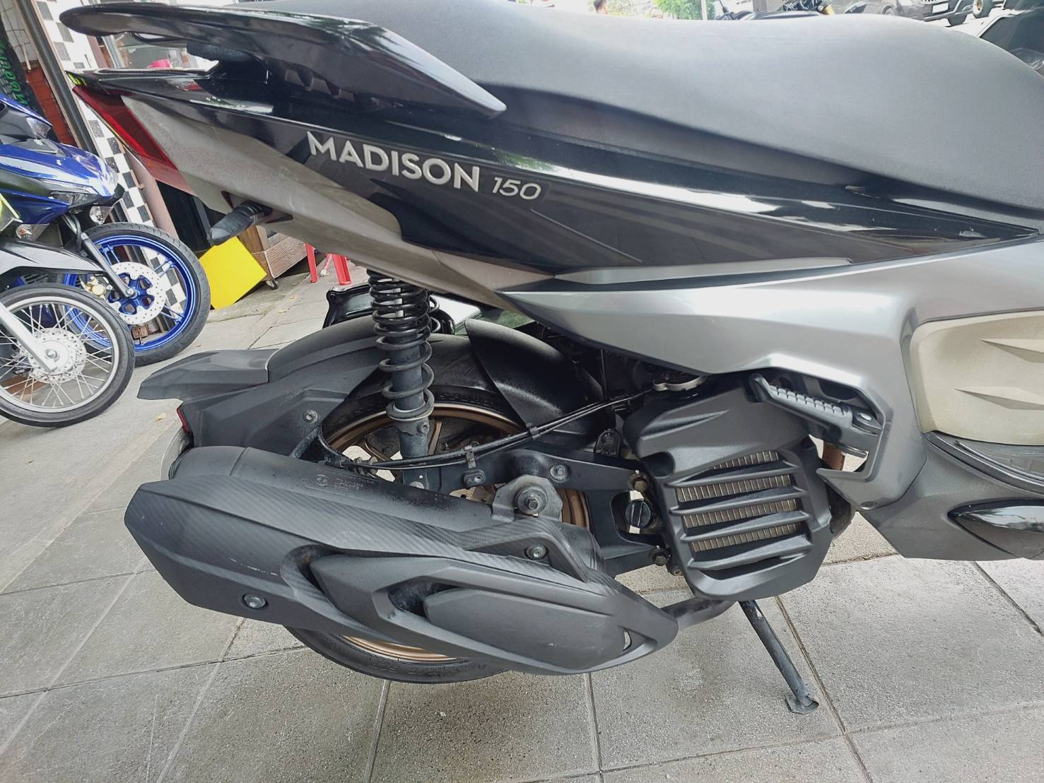 (ปิดการขาย) malaguti Madison 150 สีดำ 2023