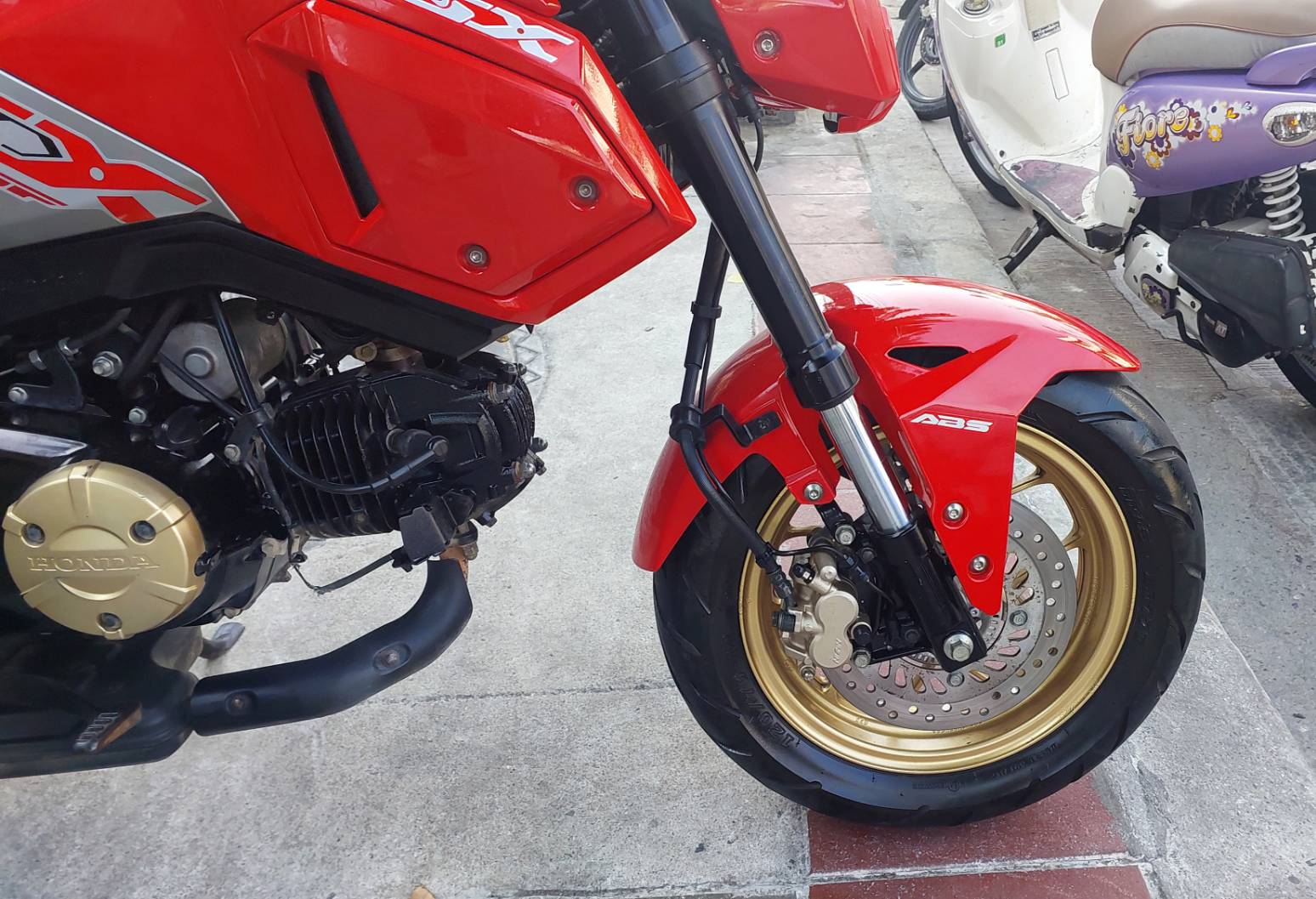 (ปิดการขาย) msx sf ABS สีแดงยอดนิยม ปี 2018 ปีสูงๆ