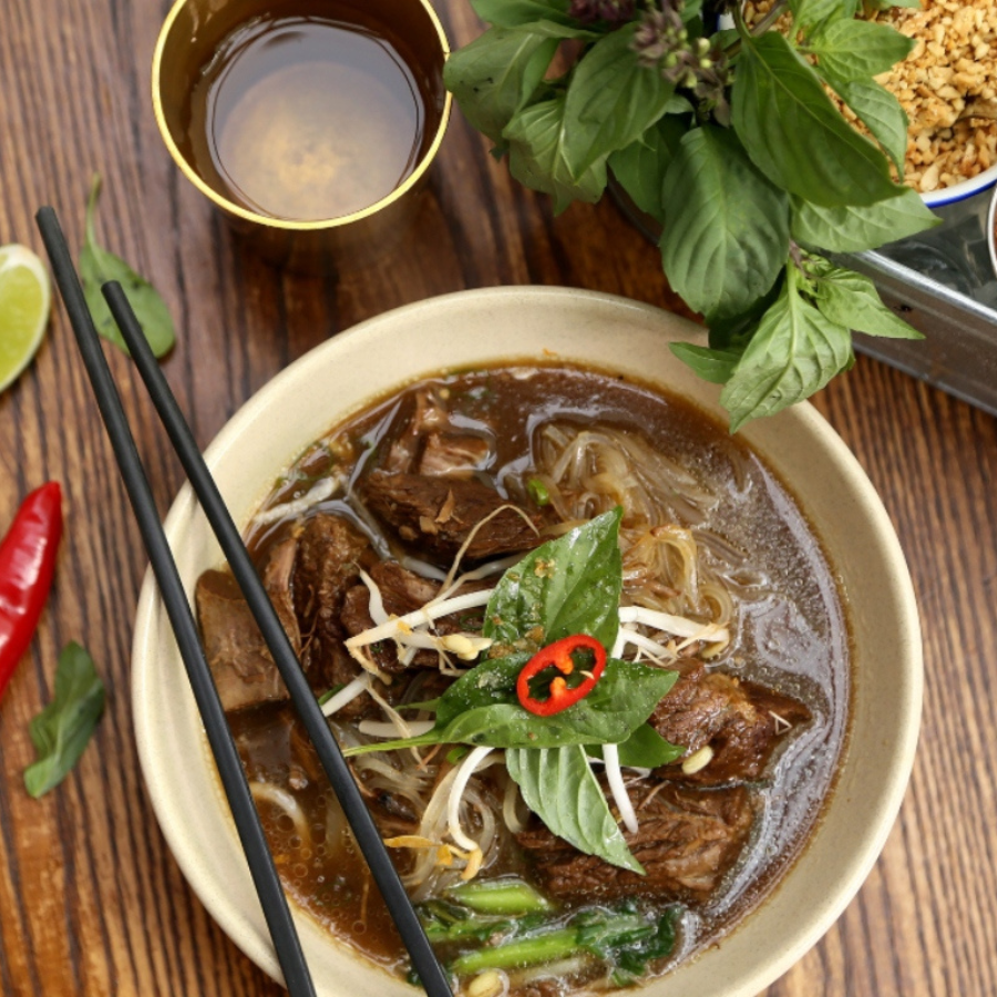 กอเงิน ฟาร์ม ผลิตภัณฑ์อาหารแห้ง ชุดก๋วยเตี๋ยวเรือ Boat Noodle Set ขนาด 35 กรัม ชุดเครื่องปรุง สมุนไพร Gorngern Farm