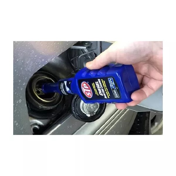 STP Diesel Fuel Treatment & Injector Cleaner น้ำยาล้างและบำรุงรักษาหัวฉีดดีเซล จำนวน 6 ขวด แถมหมวก