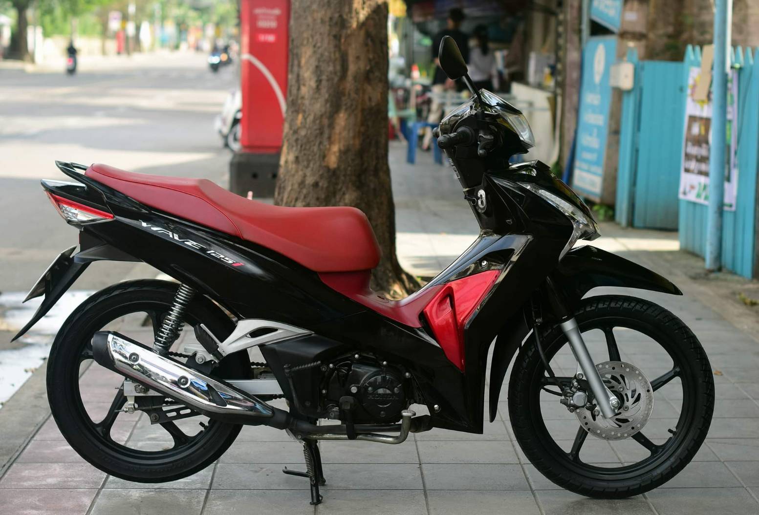 (ปิดการขาย) พร้อมส่ง บ้านบึง ชลบุรีแค่ปากซอย wave 125i led สีดำเงาๆ มือเดียวป้ายแดง