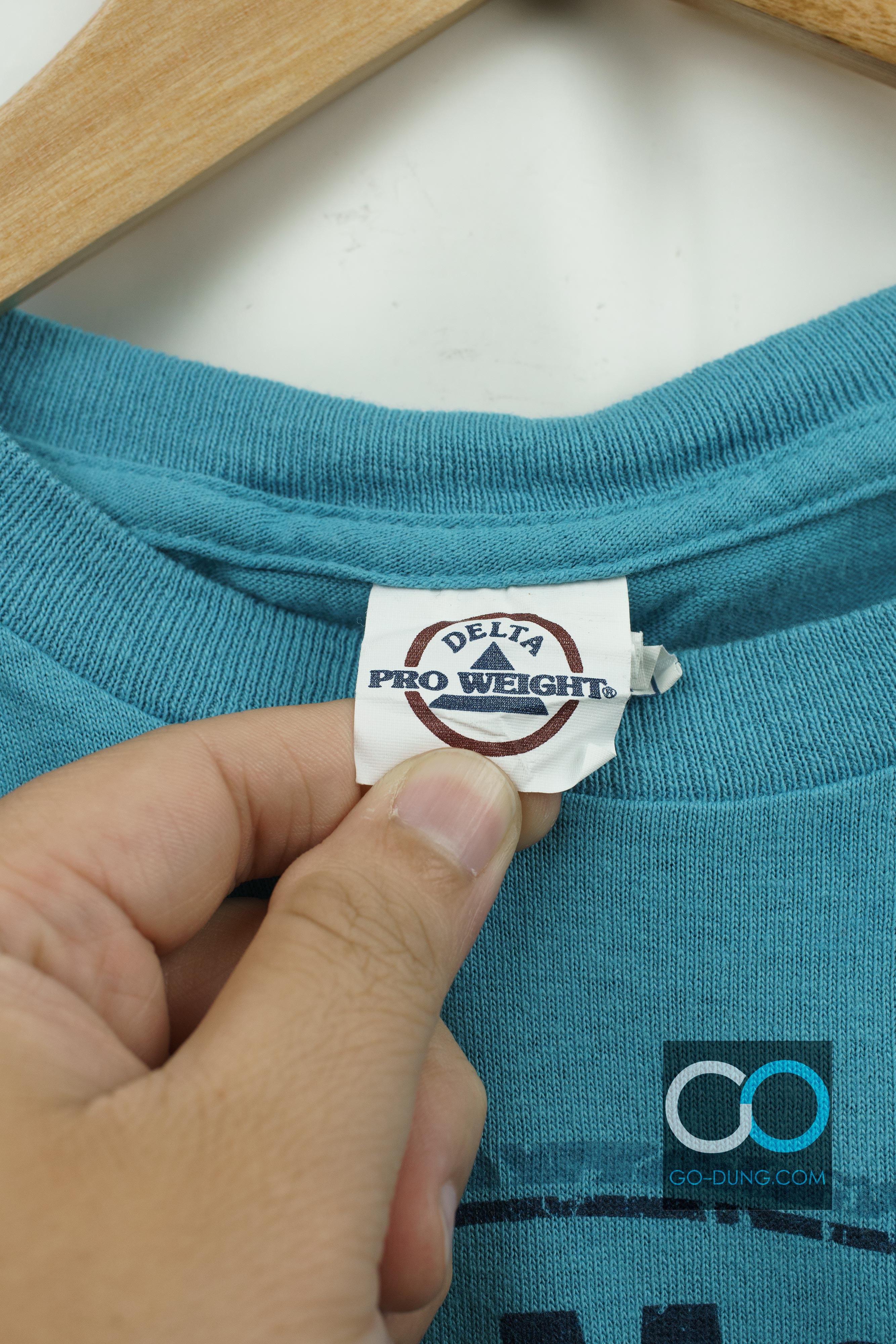 เสื้อยืดมือสอง DELTA : VERMONI 1701 ผ้า 100 คอตตอน