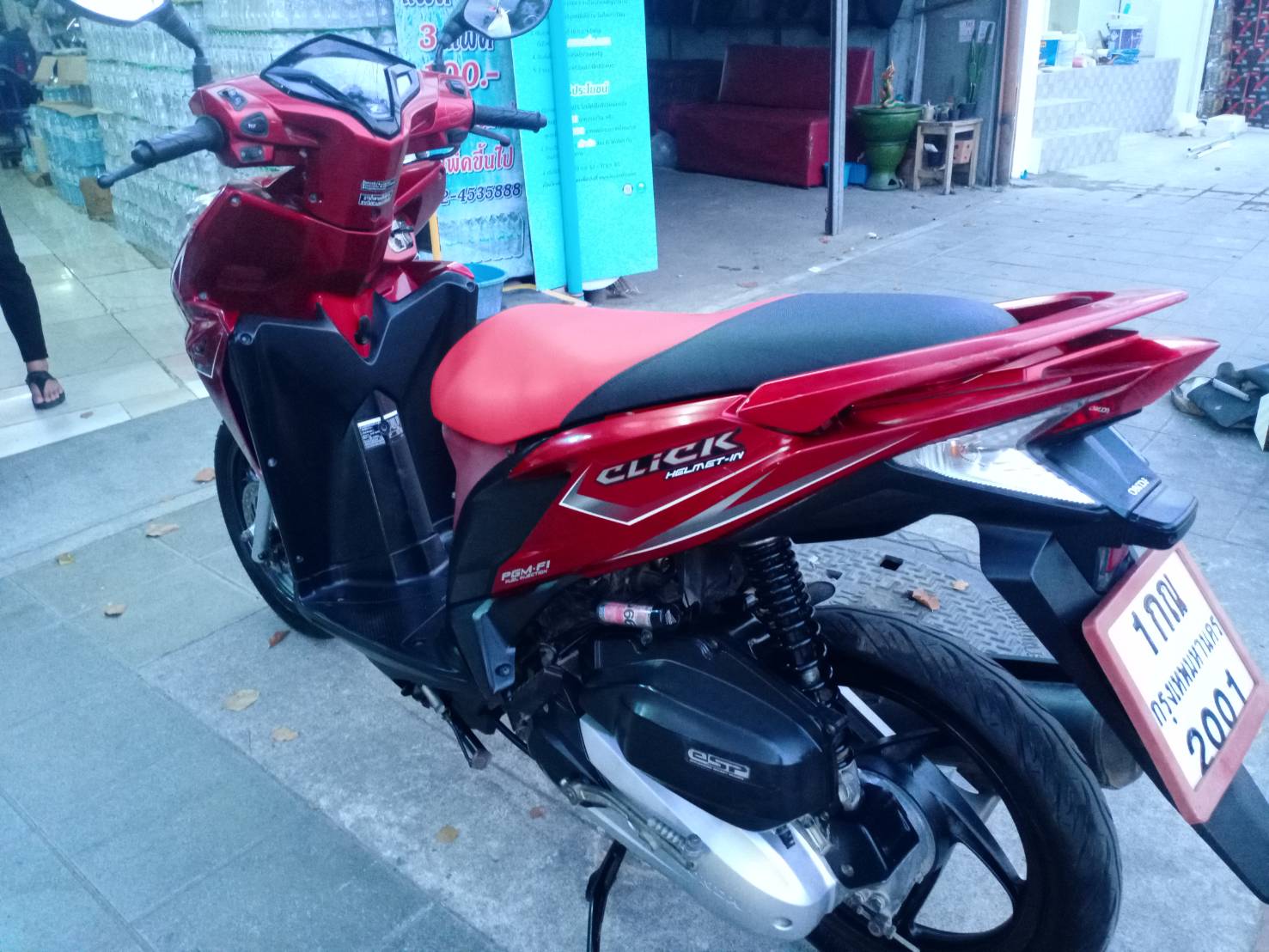 ปิดการขายรถสวยขอบคุณลูกค้าที่มาอุดหนุนครับผม คลิก 125 i สีแดงดำ ตัวท็อปล้อแม็ก เบรคอมบายมี idling stop