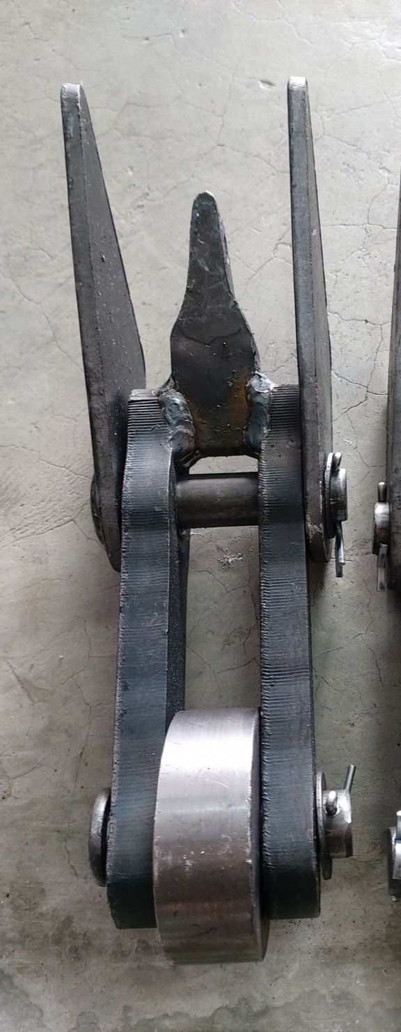 ลูกกลิ้งดั้มพ์10ล้อ(ขนาดใหญ่), ลูกกลิ้งปิคอัพ(ขนาดเล็ก) อะไหล่ดั้ม รถบรรทุก รถดั้มพ์กระบะ รถพ่วง อู่ต่อกระบะ ท่าทราย