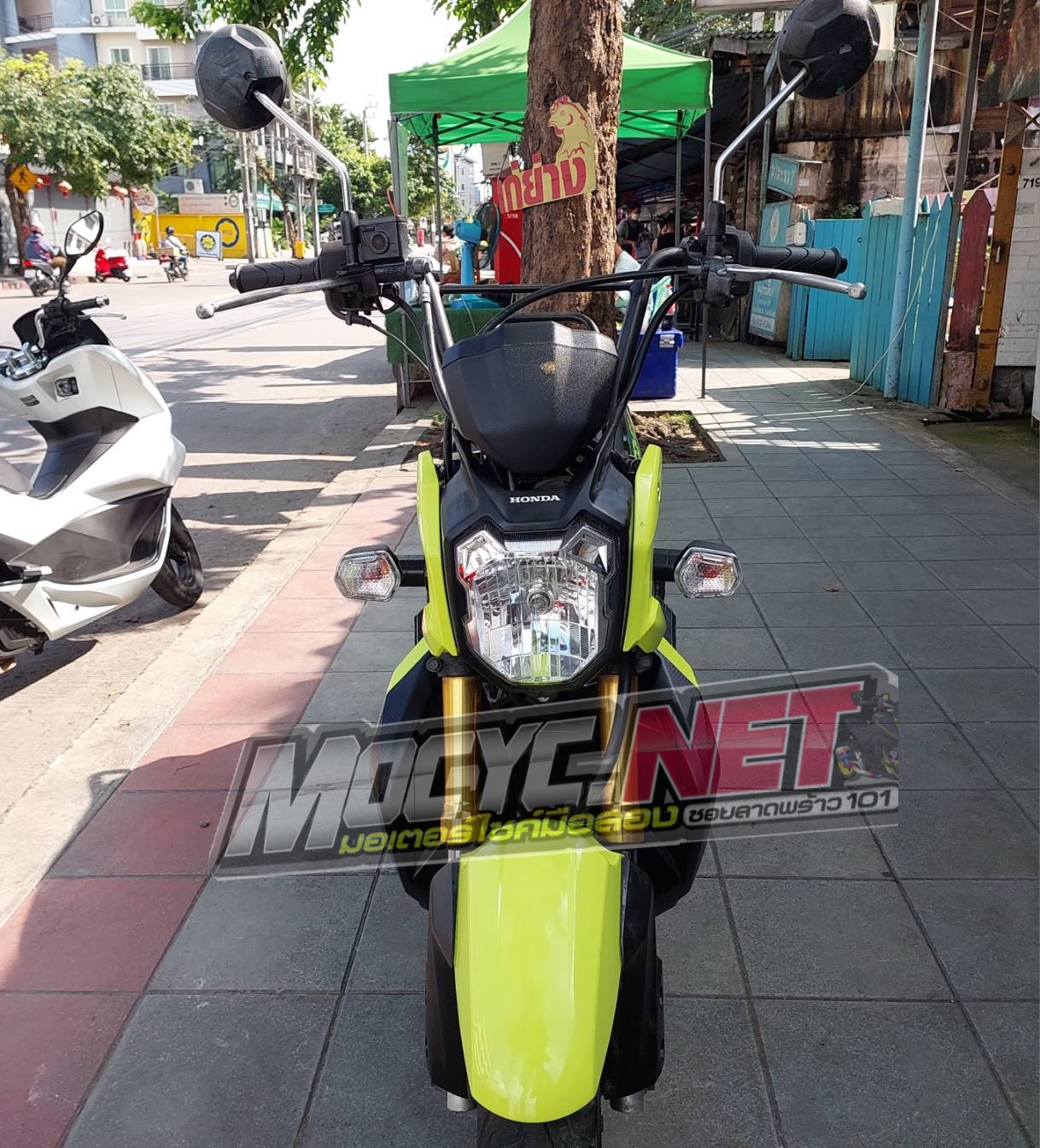 (ปิดการขายครับ)zoomer สีเหลือง ไมล์แดง