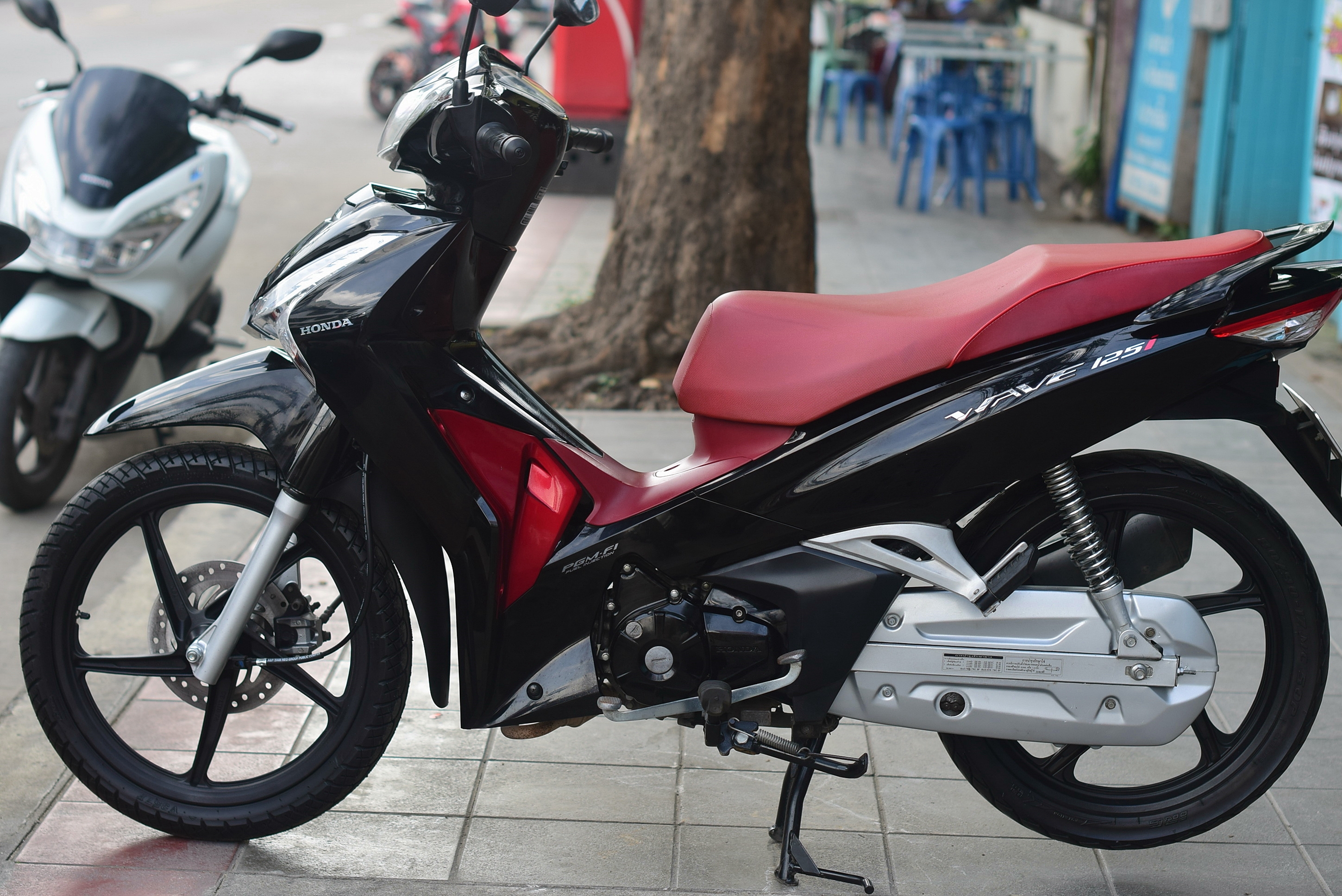 (ปิดการขาย) พร้อมส่ง บ้านบึง ชลบุรีแค่ปากซอย wave 125i led สีดำเงาๆ มือเดียวป้ายแดง