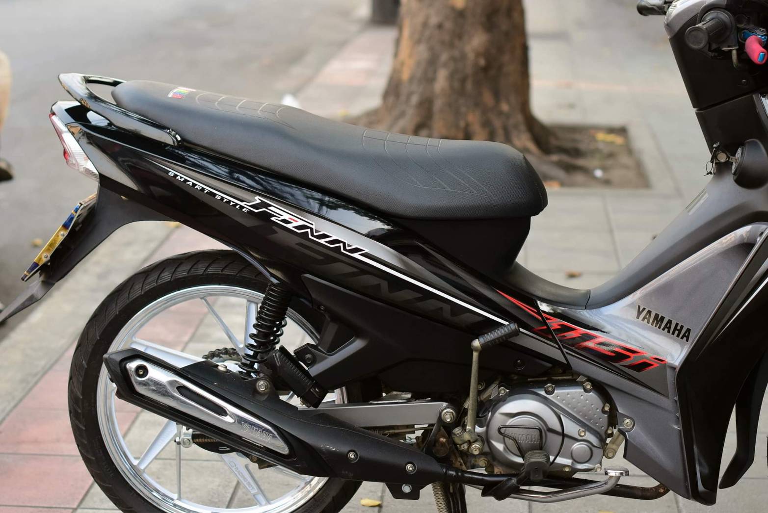 (ปิดการขาย ฟินๆ) yamaha finn สีดำ สตาร์ทมือ ล้อแม็กซ์ racing boy สวย ทน แกร่ง