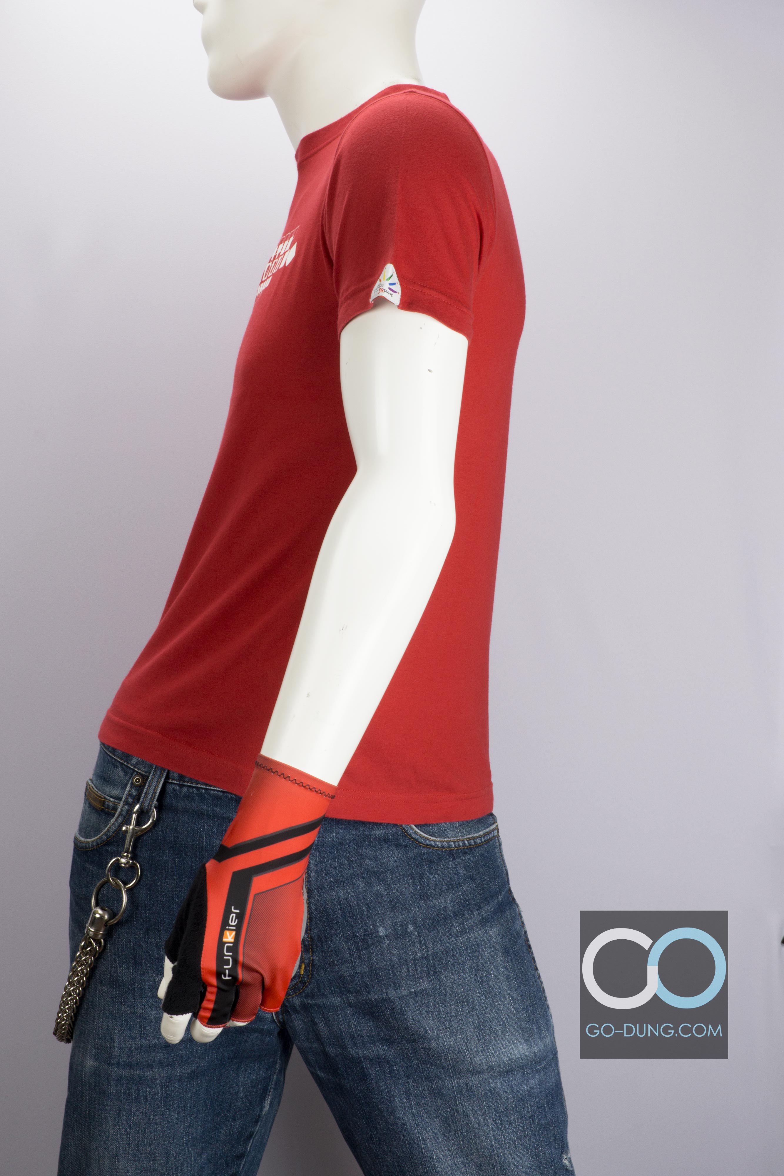 เสื้อยืดมือสอง HANGTEN : SINGAPORE ผ้า 100 คอตตอน