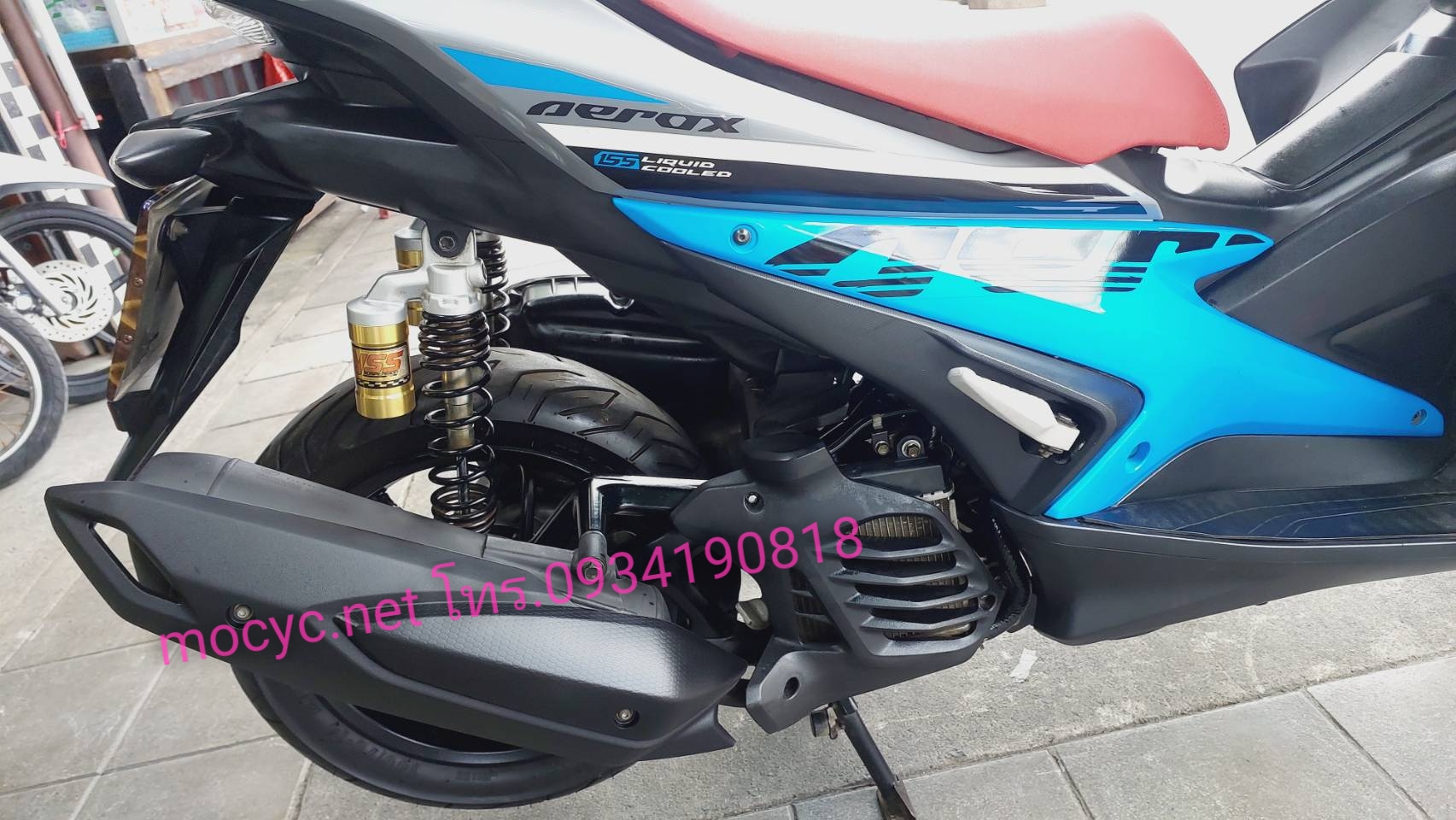 (ปิดการขาย ) พร้อมส่งสระแก้วอีกคันครับ Yamaha aerox สีฟ้าเทา ลายใหม่ 2020