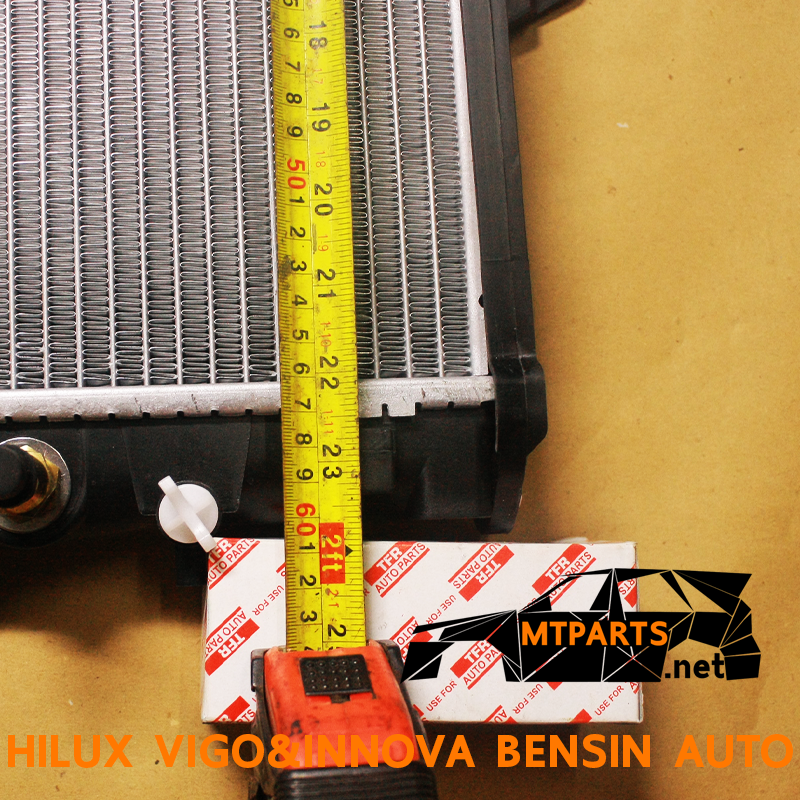 หม้อน้ำTOYOTA HILUX VIGO และ INNOVA เครื่องเบนซิน RADIATOR อะไหล่รถยนต์