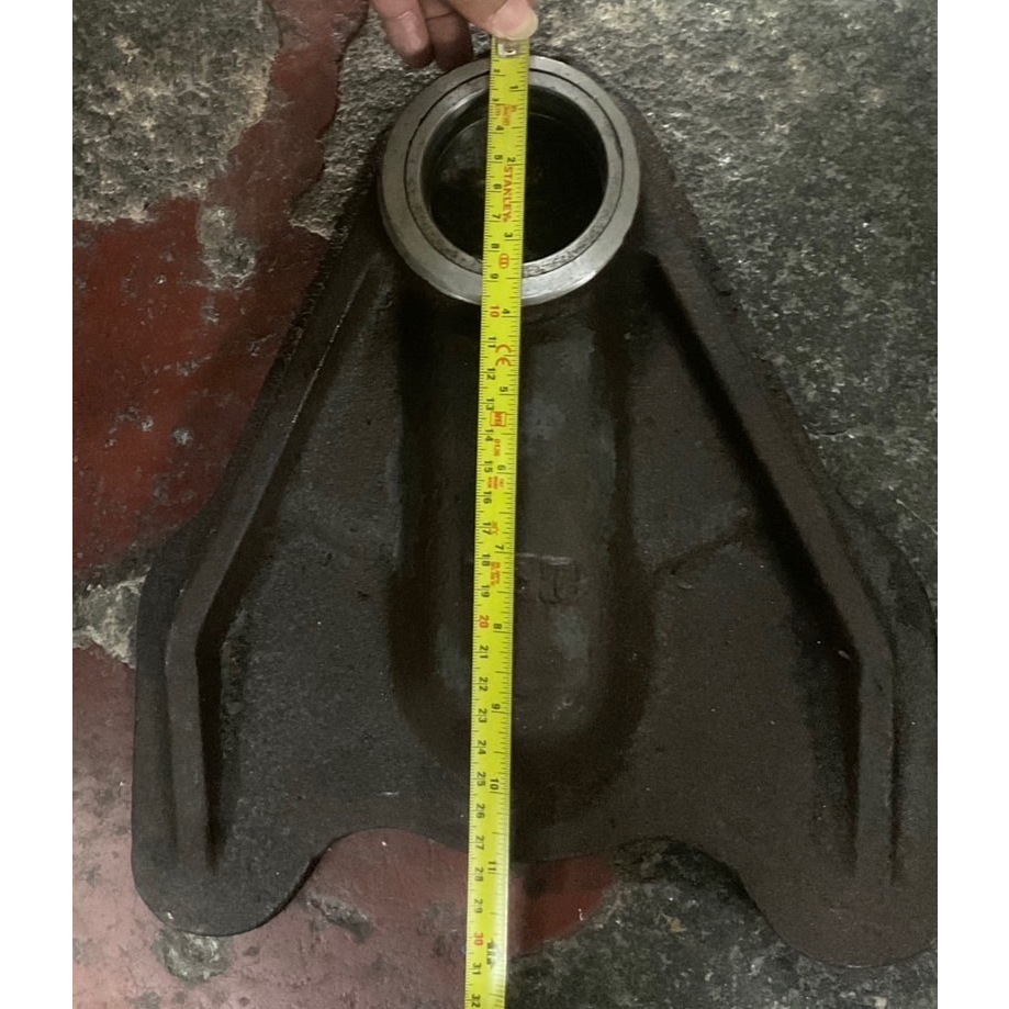 หูช้างรถดั้มพ์4ตัน 6ตัน 12ตัน(อัดบูชพร้อมใช้) ตีนเป็ด แข็งแรง ตุ๊กตายึดกระบะดั้มพ์6ตัน ดั้มพ์4ตัน หูช้าง6ตัน ดั้มพ์12ตัน