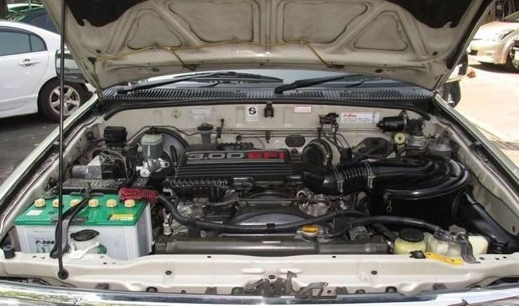 ฝาครอบเครื่อง COVER ENGINE TOYOTA TIGER 2001 3.0 EFI 122297