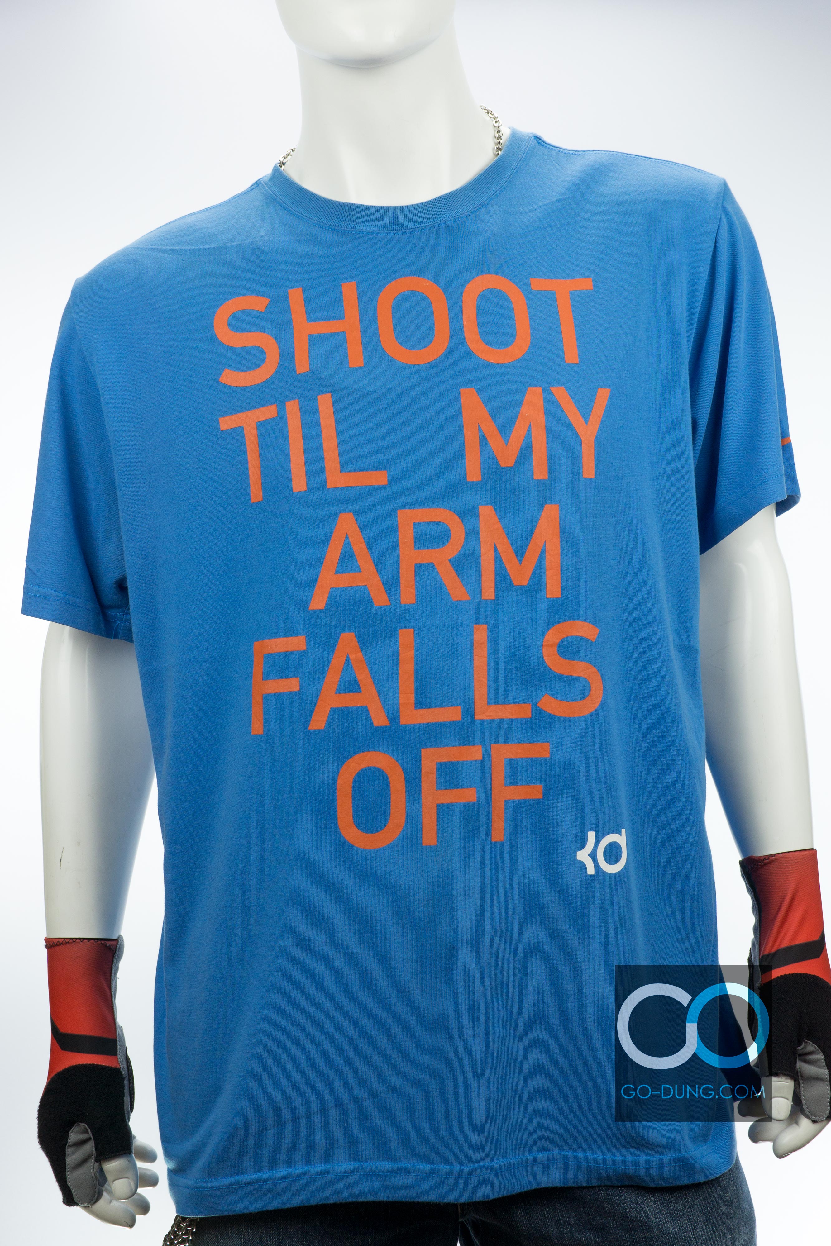 เสื้อยืดแบรนด์มือสอง ผ้าบาง NIKE : SHOOT TIL MY ARM FALLS OFF ผ้าผสม 58/42