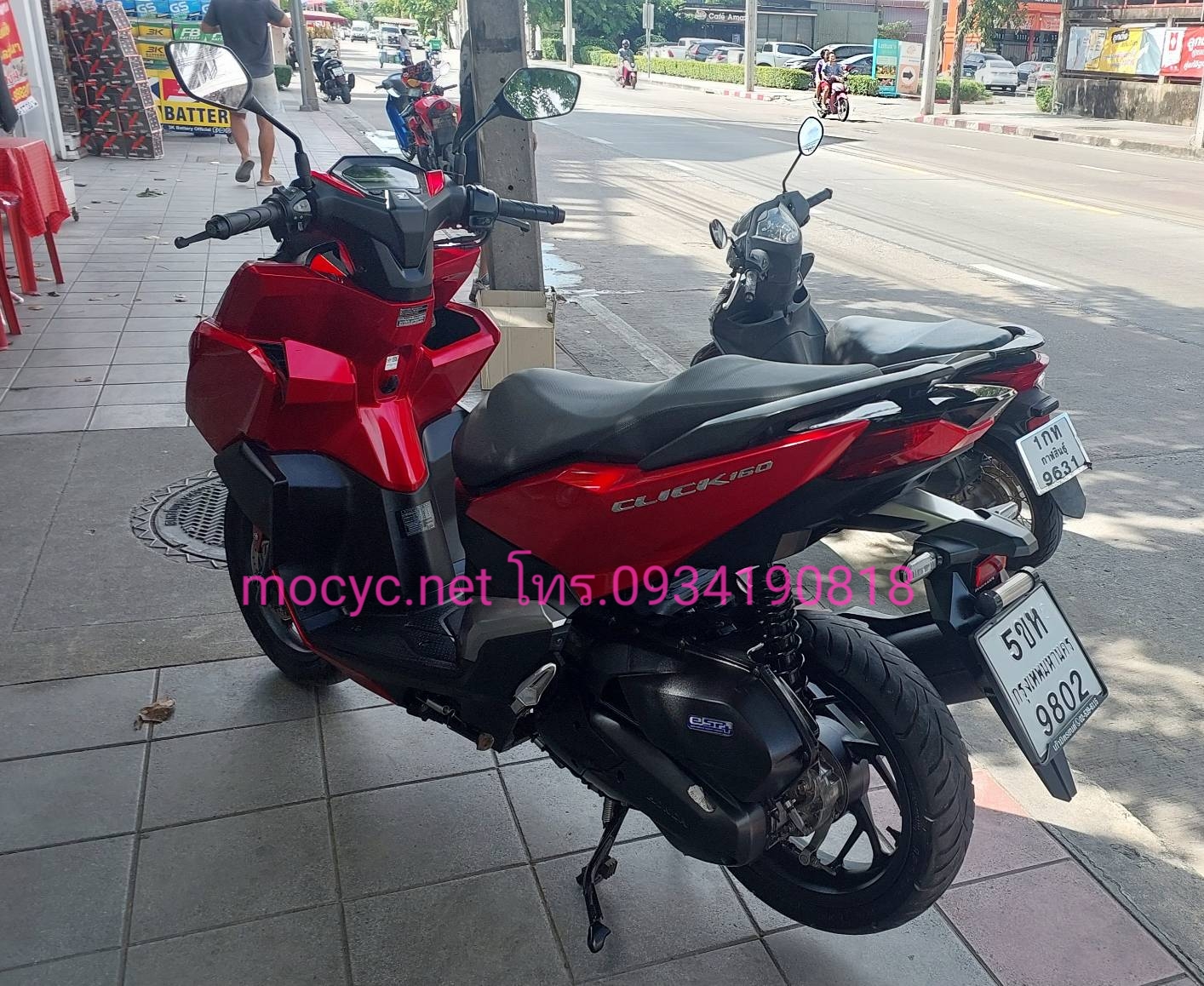 (ปิดการขายครับ) click 160 สีแดง ปี 2023 สภาพสวย