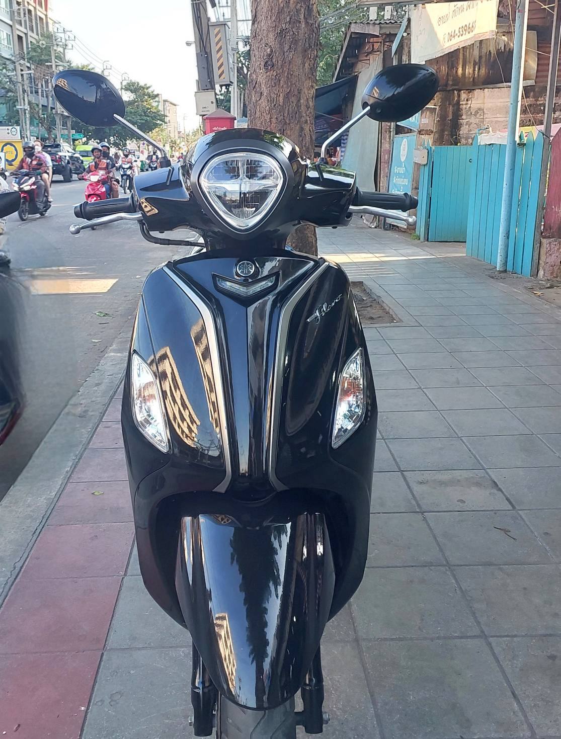 (ปิดการขายครับผม) grand filano hybrid สีดำ ปี 21