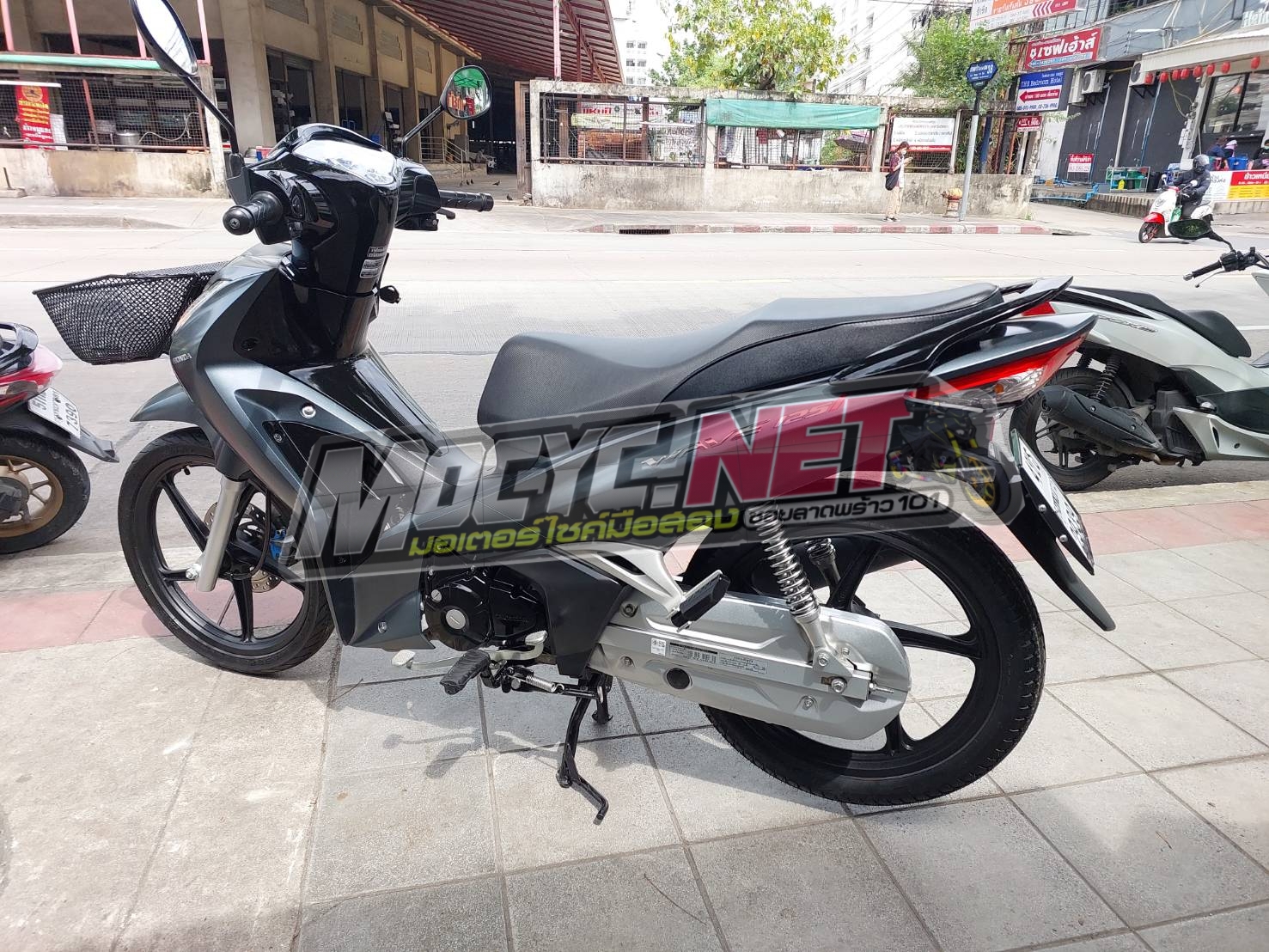 (ปิดการขาย) wave 125 led สีเทาตัวใหม่ปี 2022 รถบ้านมือเดียวซื้อสดจากป้ายแดง เช็คศูนย์ตลอด