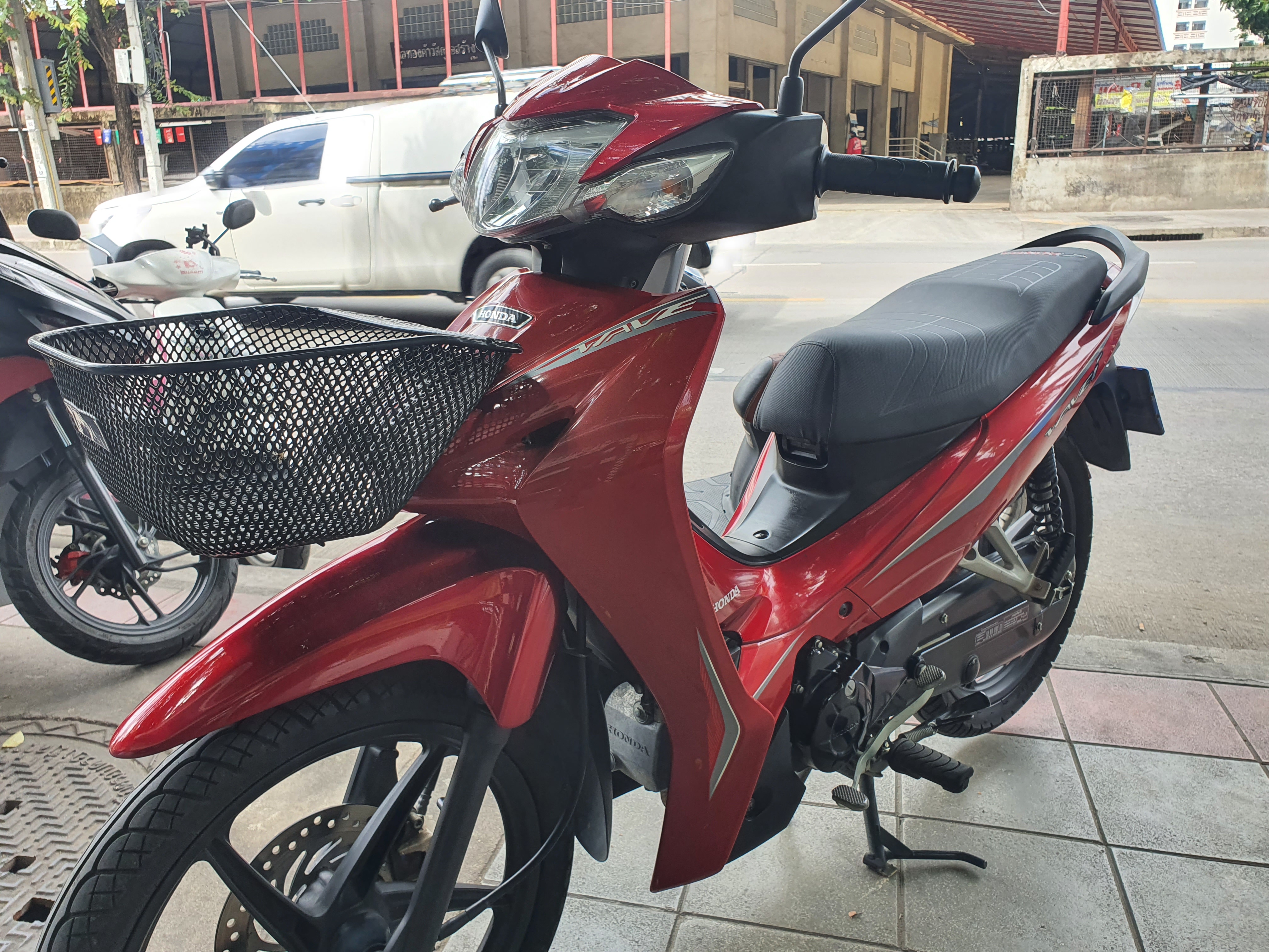 (ปิดการขายครับ)wave110i.ไฟหน้า LED ตัวท็อปล้อแม็กสตาร์ทมือ ไมล์น้อย 3พันโล สายจอดตัวจริง ราคานี้โอนให้ฟรีครับ