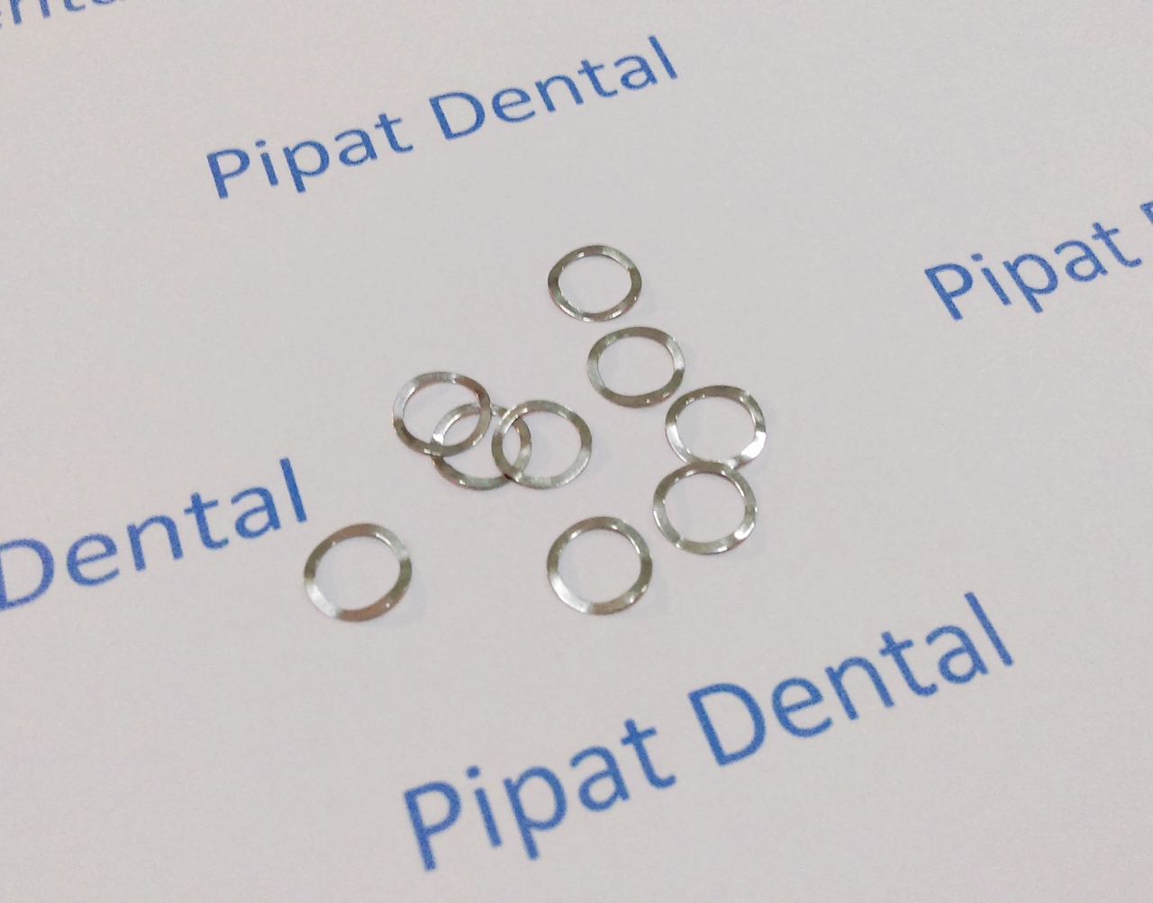 แหวนสปริงรองตลับลูกปืน B วงนอก 6.35 mm. 3 คลื่น (1pcs)