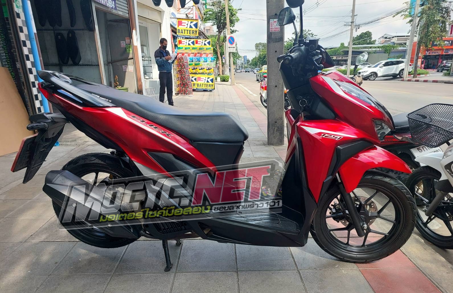 (ปิดการขาย ) click 125i led โฉมไฟหน้ารุ่นปัจจุบัน จดทะเบียน 62 รถบ้านสภาพดีมากครับ