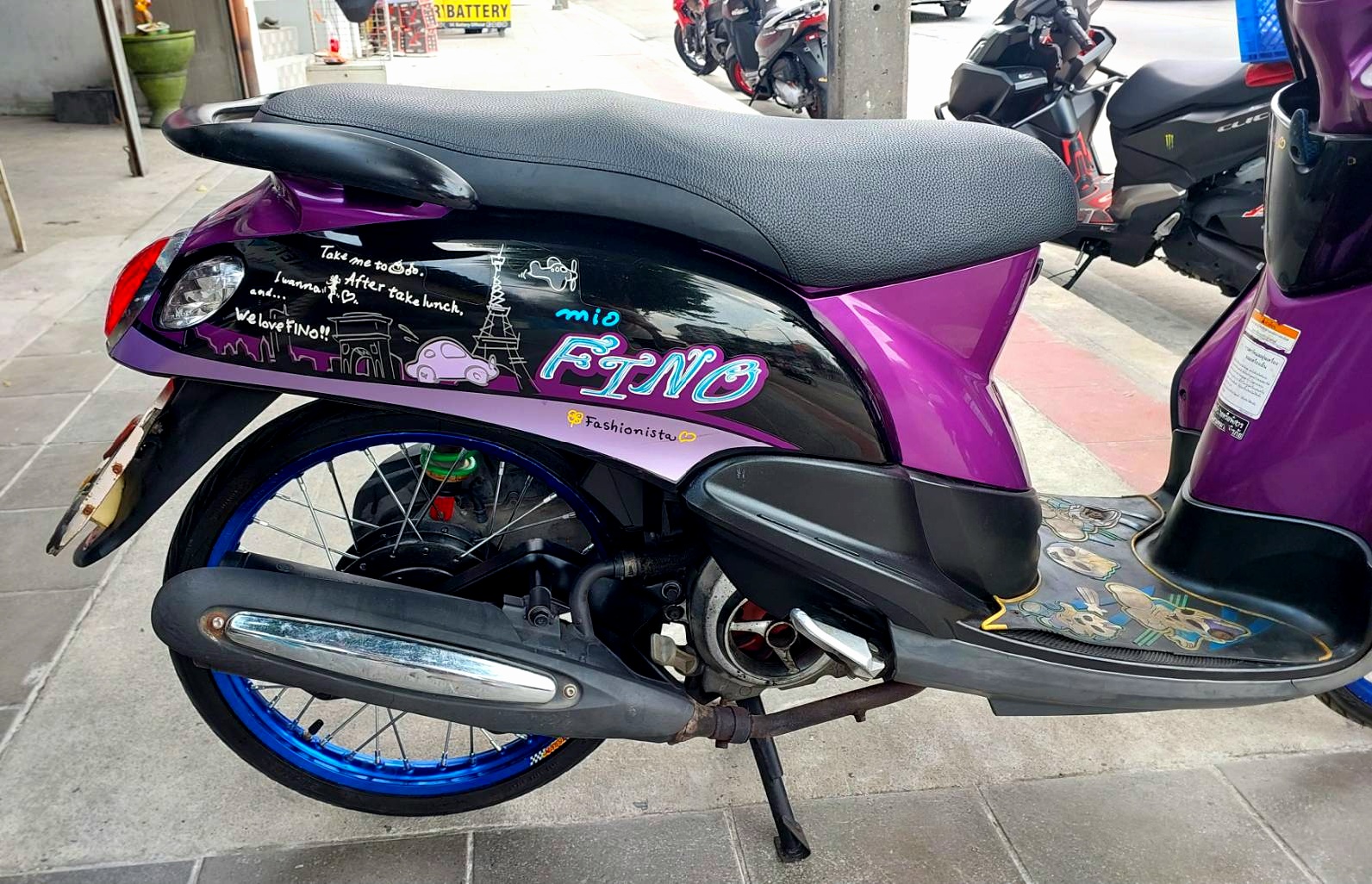 (ปิดการขายก็ได้ครับ) fino สีม่วงดำ ทะเบียนสวย 9966 กรุงเทพมหานคร