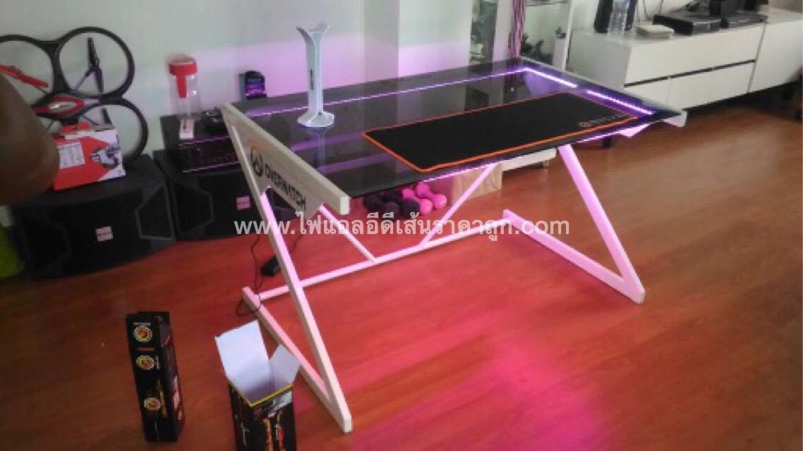 ไฟเส้น RGB ติดโต๊ะคอม