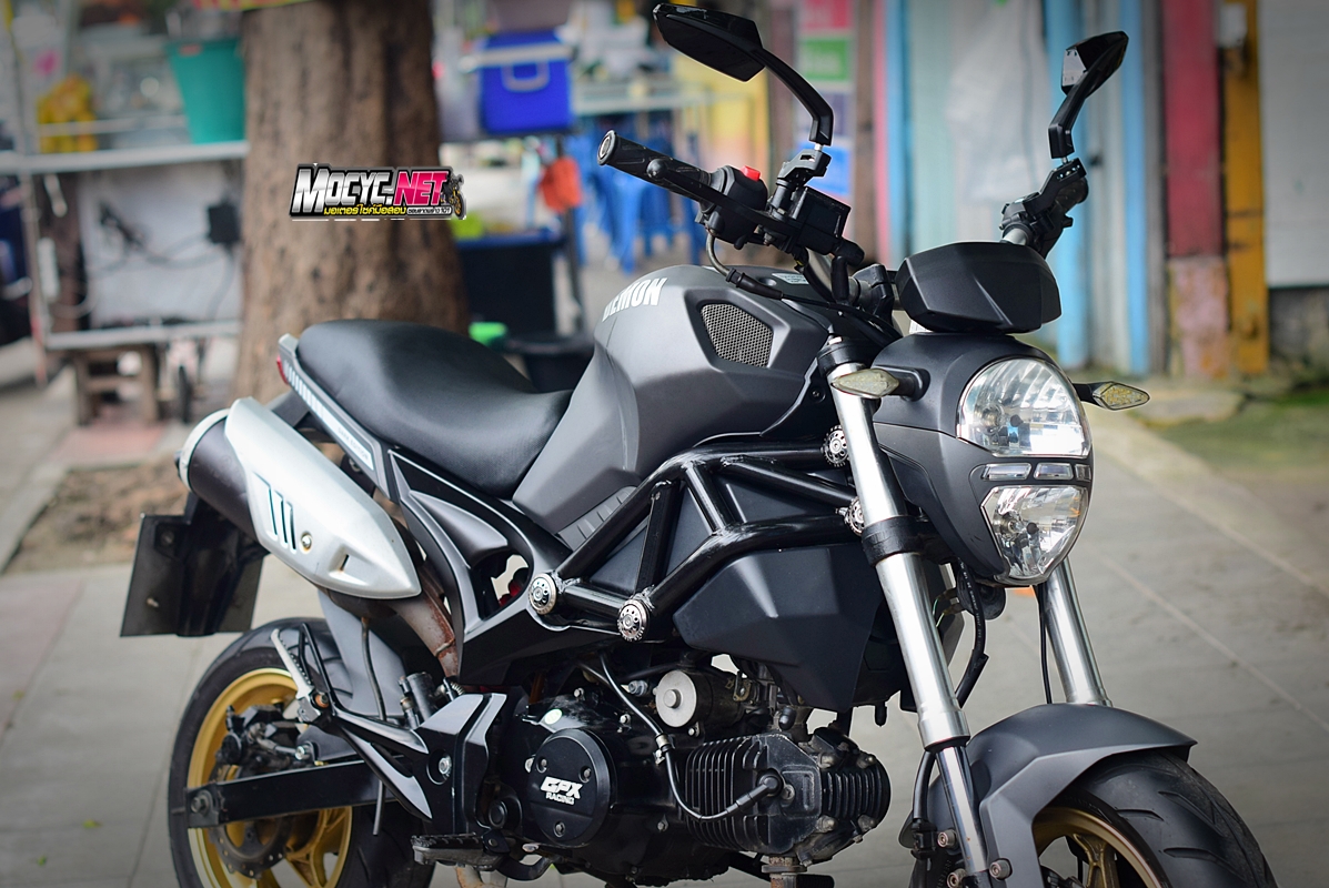 (( ขายแล้วครับ )) gpx 125 สีเทา พร้อมส่งให้ถึงบ้านครับ