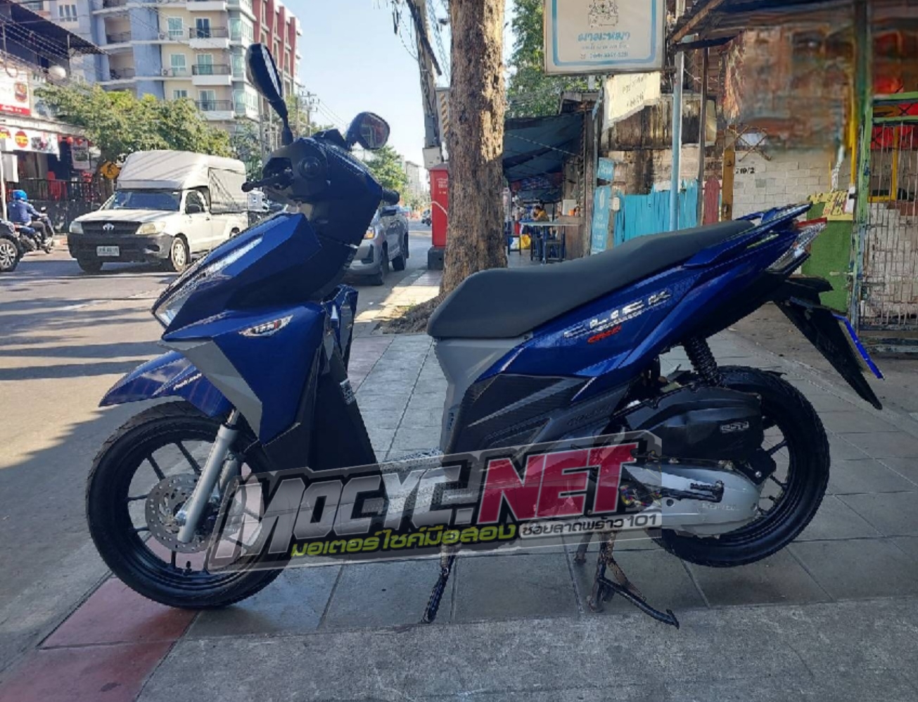 (ปิดการขาย) click 125 สีน้ำเงิน ไฟหน้า led รุ่นท็อปล้อแม็ก