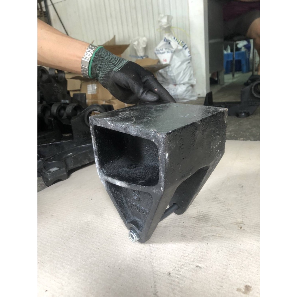 เต้าแหนบหลัง 3" 4" ชุดช่วงล่างรถบรรทุกพ่วงดั้มพ์ เทรลเลอร์ ตัวลูกพ่วง เต้าหลังTEN SKS JSY PANAS RCK Rear Hanger