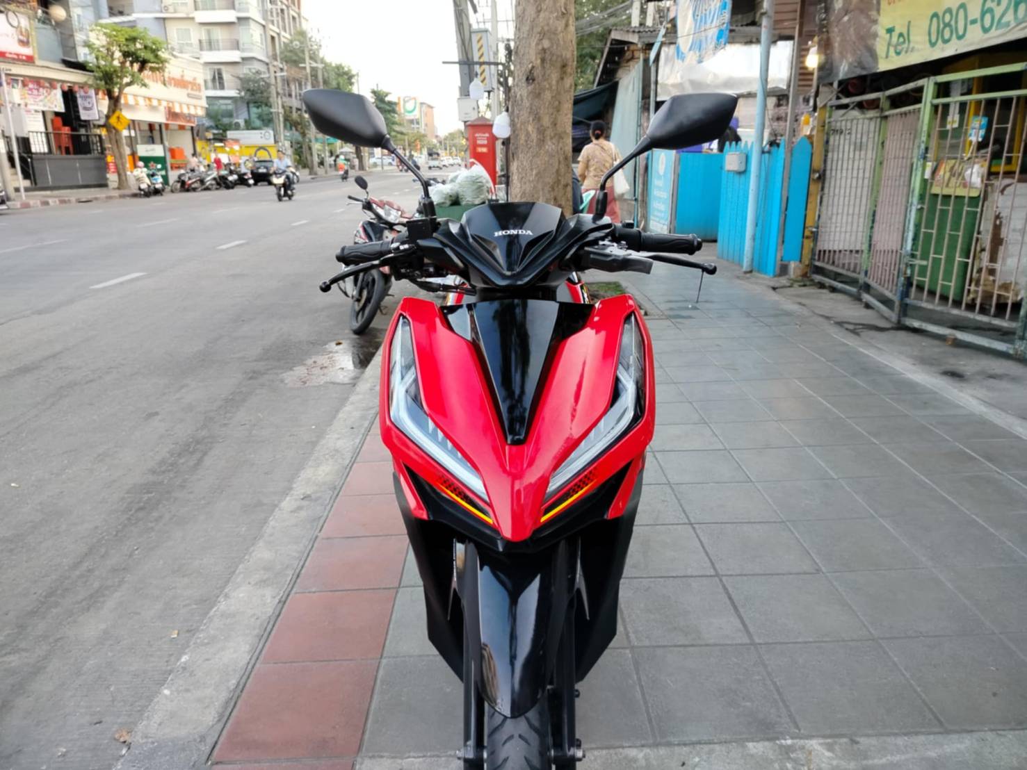 ( ปิดการขายครับผม) click 125 สีแดง 2019