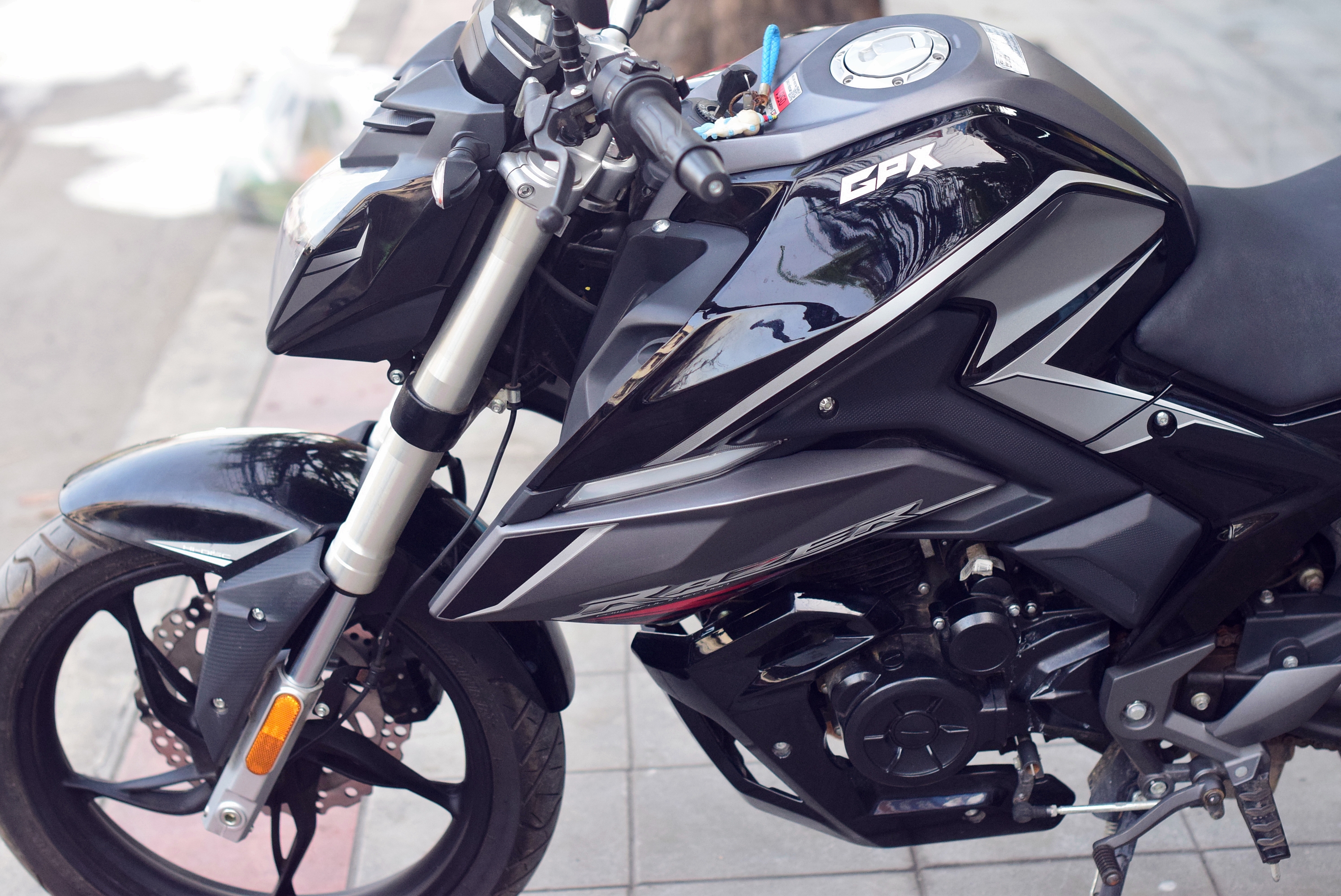 (ปิดการขาย)gpx razer 220gn ปี2022 ตัวใหม่ล่าสุด ระบบหัวฉีดไฟหน้า LED