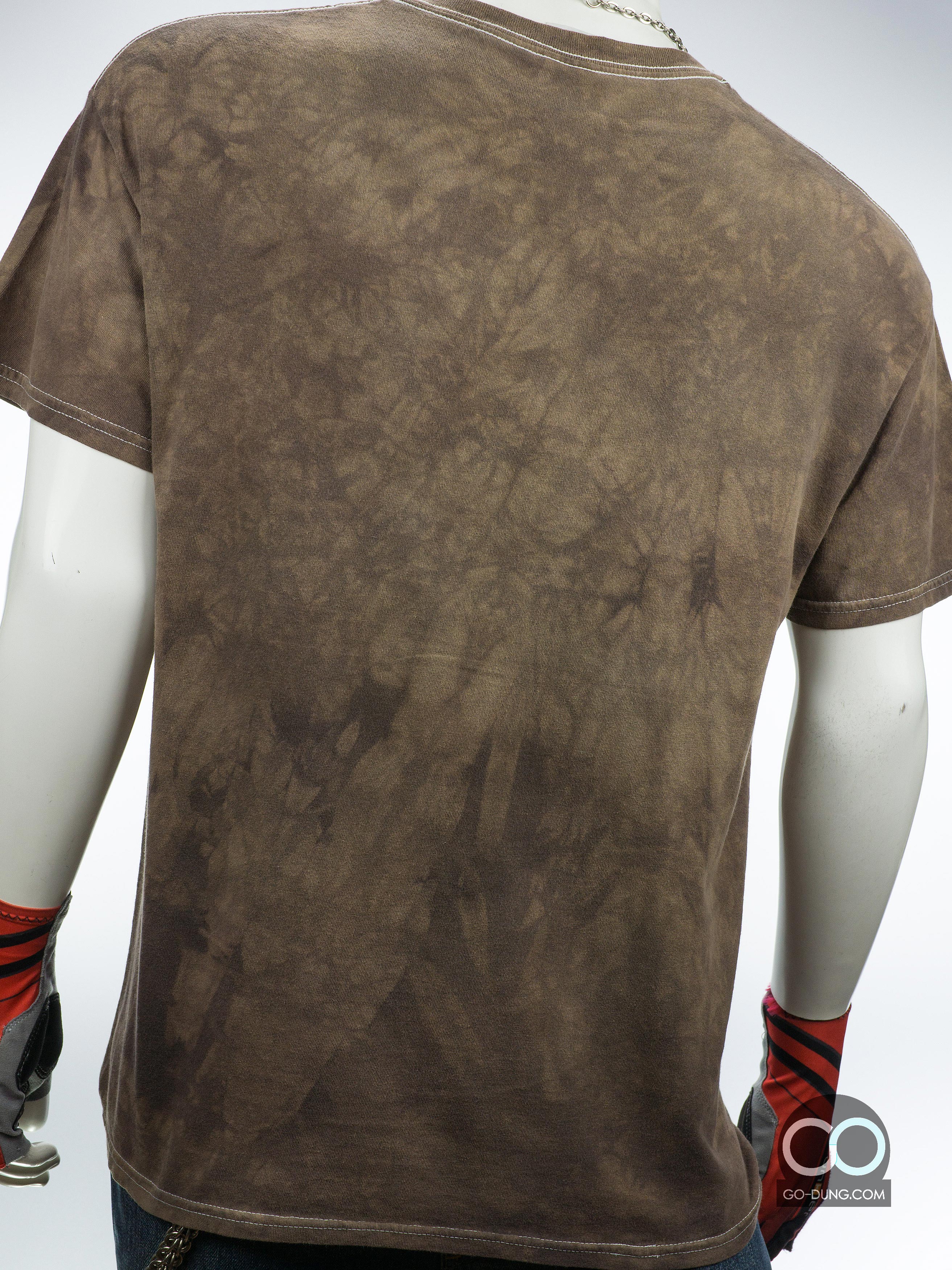 เสื้อยืดมือสอง GILDAN : THE MOUNTAIN ลายรูปนกฮูกเต็มตัว ผ้า 100 คอตตอน