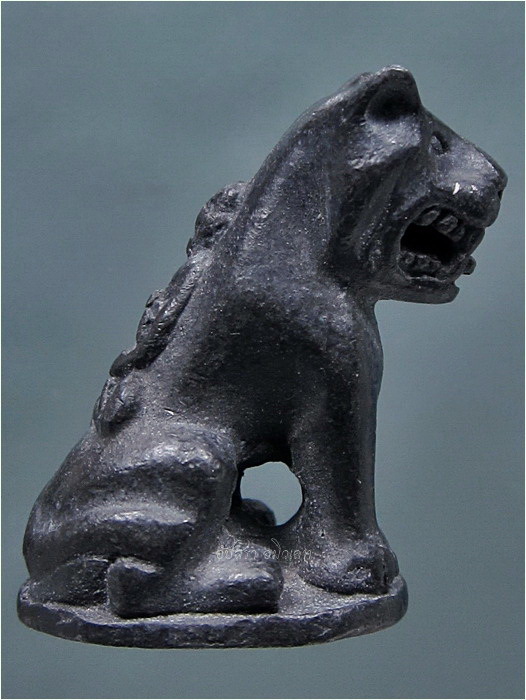 รูปหล่อเสือ เนื้อตะกั่ว ไม่ทราบที่จัดสร้าง