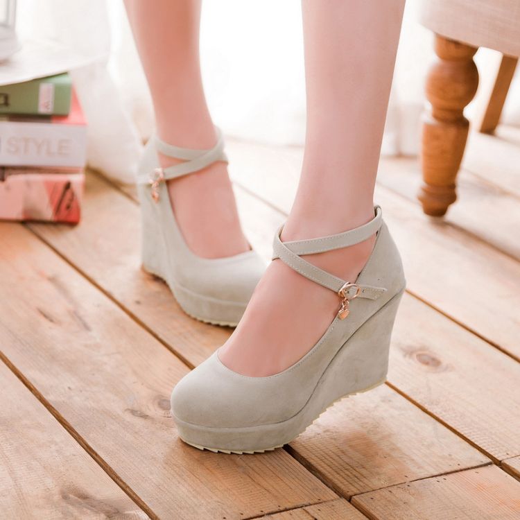 Preorder รองเท้าแฟชั่น สไตล์เกาหลี 34-39 รหัส F-8181