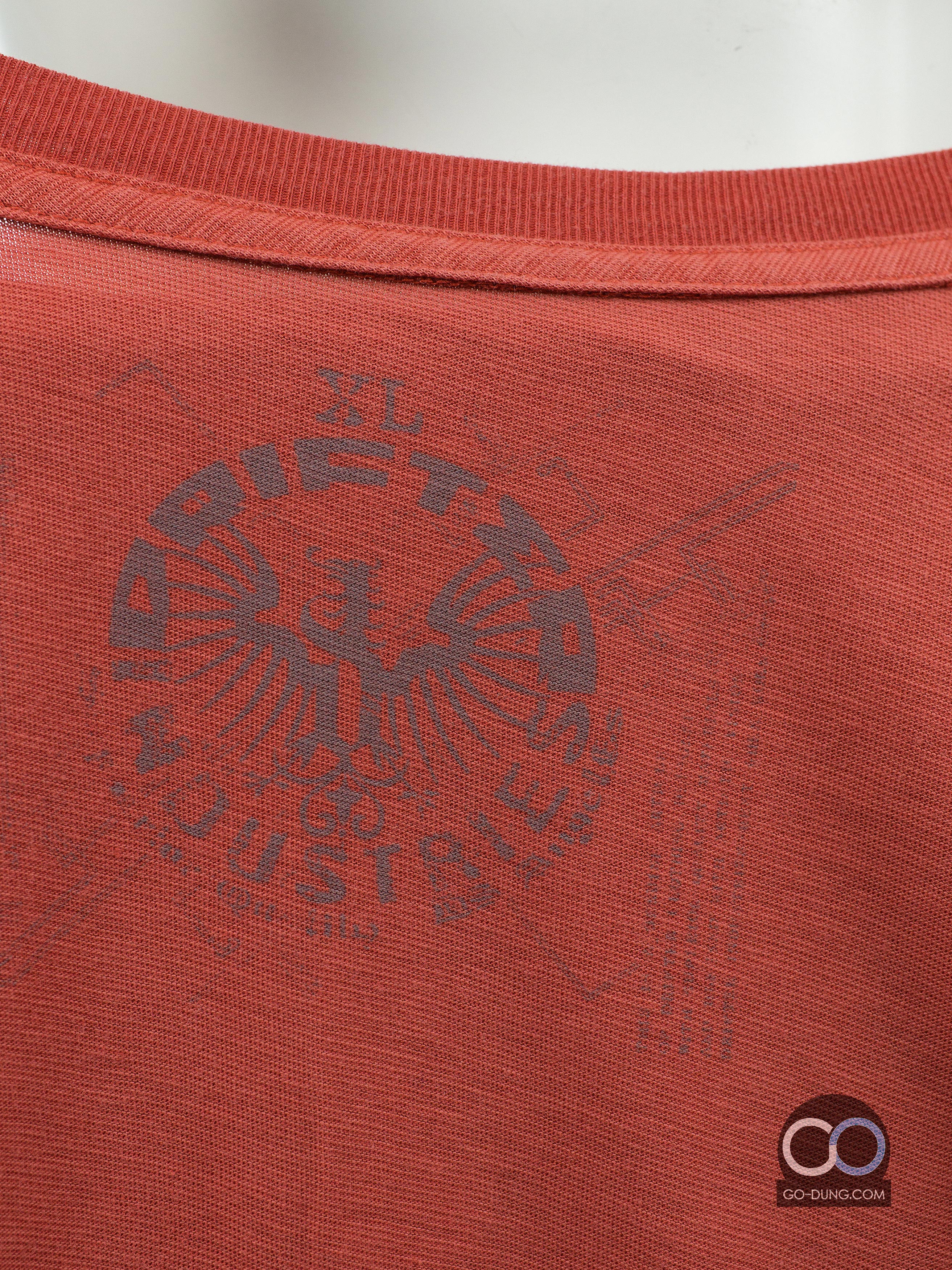 เสื้อยืดมือสองแบรนด์เนม HOUSTRIES : DRIFTED ผ้า 100 คอตตอน