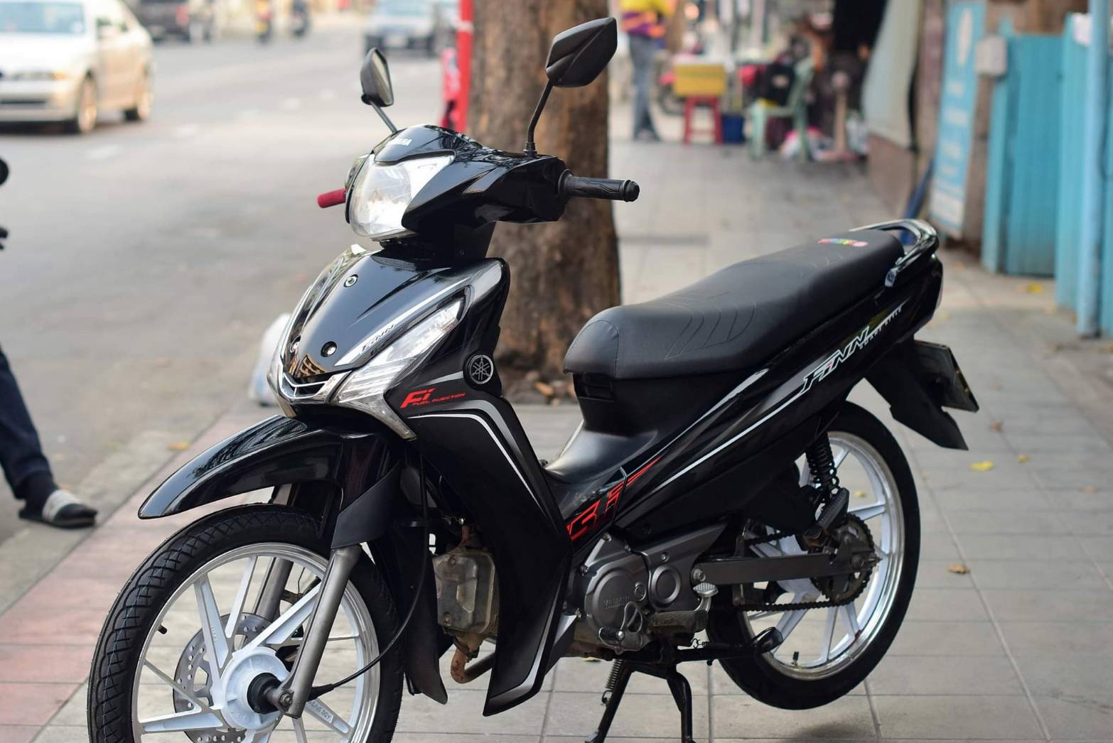 (ปิดการขาย ฟินๆ) yamaha finn สีดำ สตาร์ทมือ ล้อแม็กซ์ racing boy สวย ทน แกร่ง