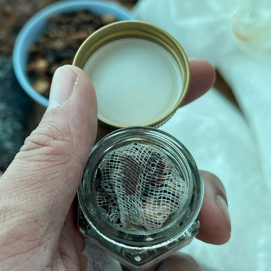 Leaf greenerme ยาดม สมุนไพร Herbal Inhaler 55 กรัม กลิ่นหอม ทำจากธรรมชาติ OTOP