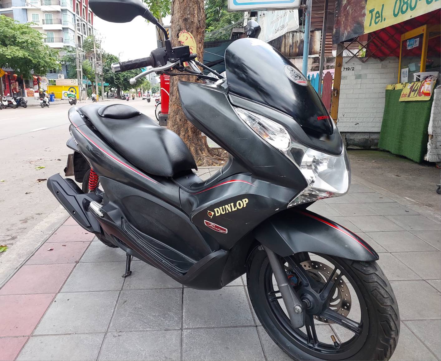 (ปิดการจาย ) PCX 150 สีดำตัวท็อป ปี 56 รถบ้านทะเบียน กรุงเทพฯ