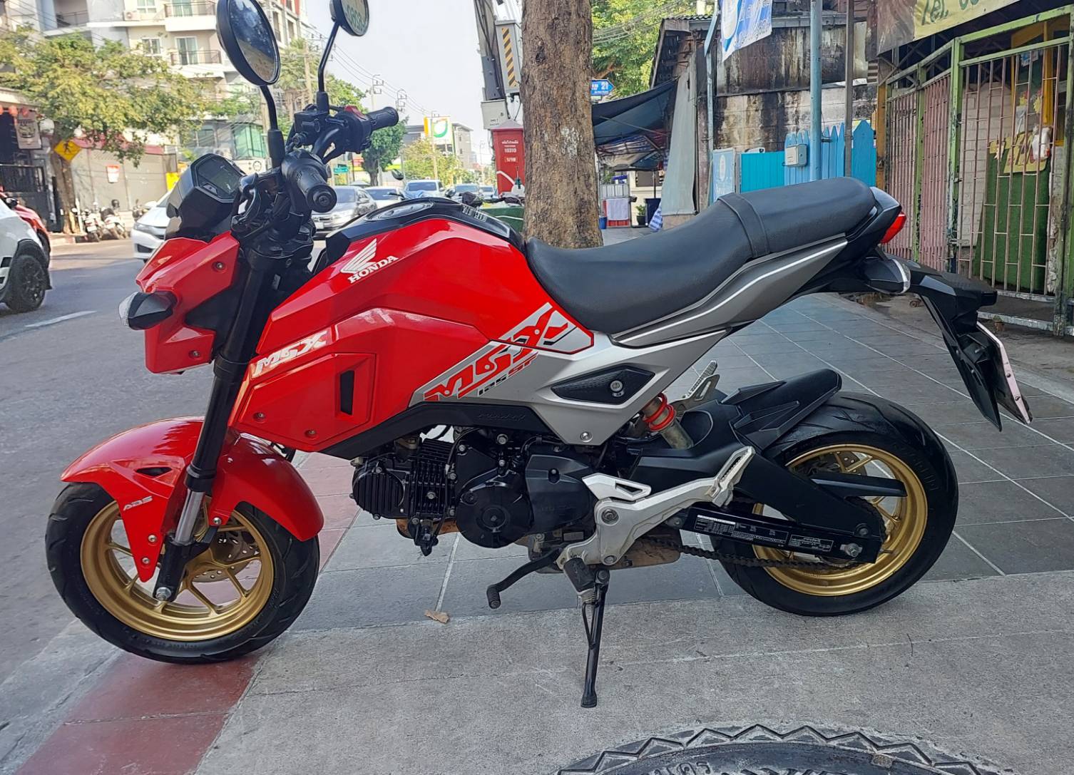 (ปิดการขาย) msx sf ABS สีแดงยอดนิยม ปี 2018 ปีสูงๆ