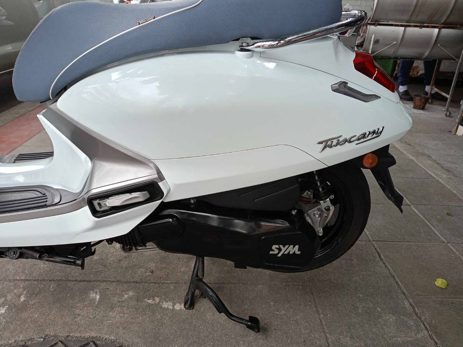 (ปิดการขายครับ) GPX tuscanny 150 cc สีขาวปี 2023 ไมน้อยๆ 3,000 กิโล