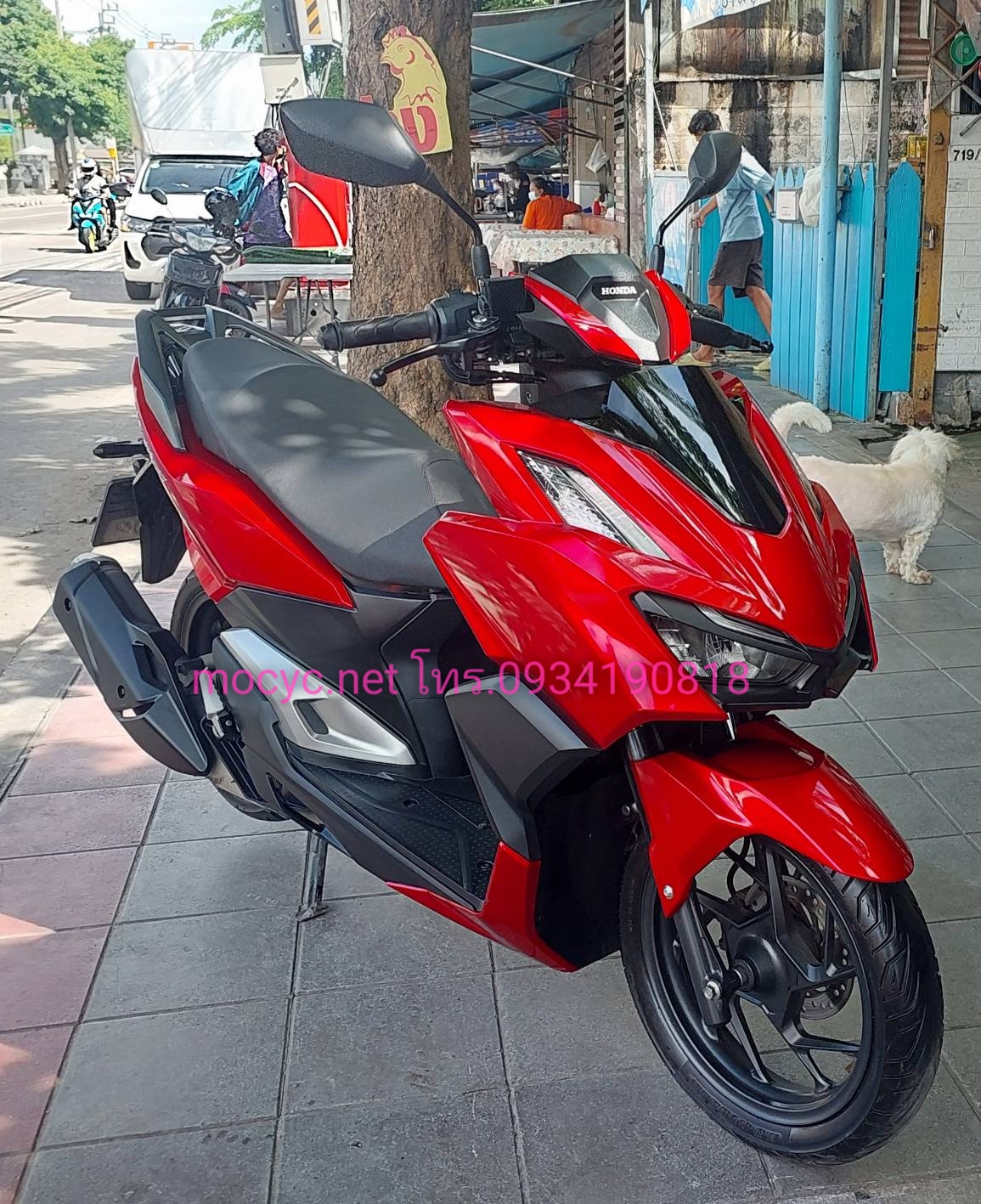 (ปิดการขายครับ) click 160 สีแดง ปี 2023 สภาพสวย