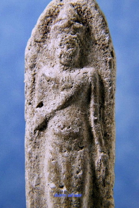 พระเนื้อผงพิมพ์พระร่วงยืน ไม่ทราบที่จัดสร้าง