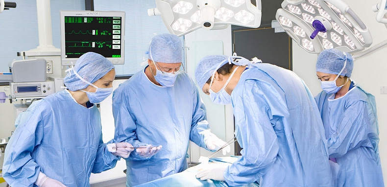 หลอดไฟ OSLAM 64642 24V150W 5000lm G6.35 (~300 ชั่วโมง)