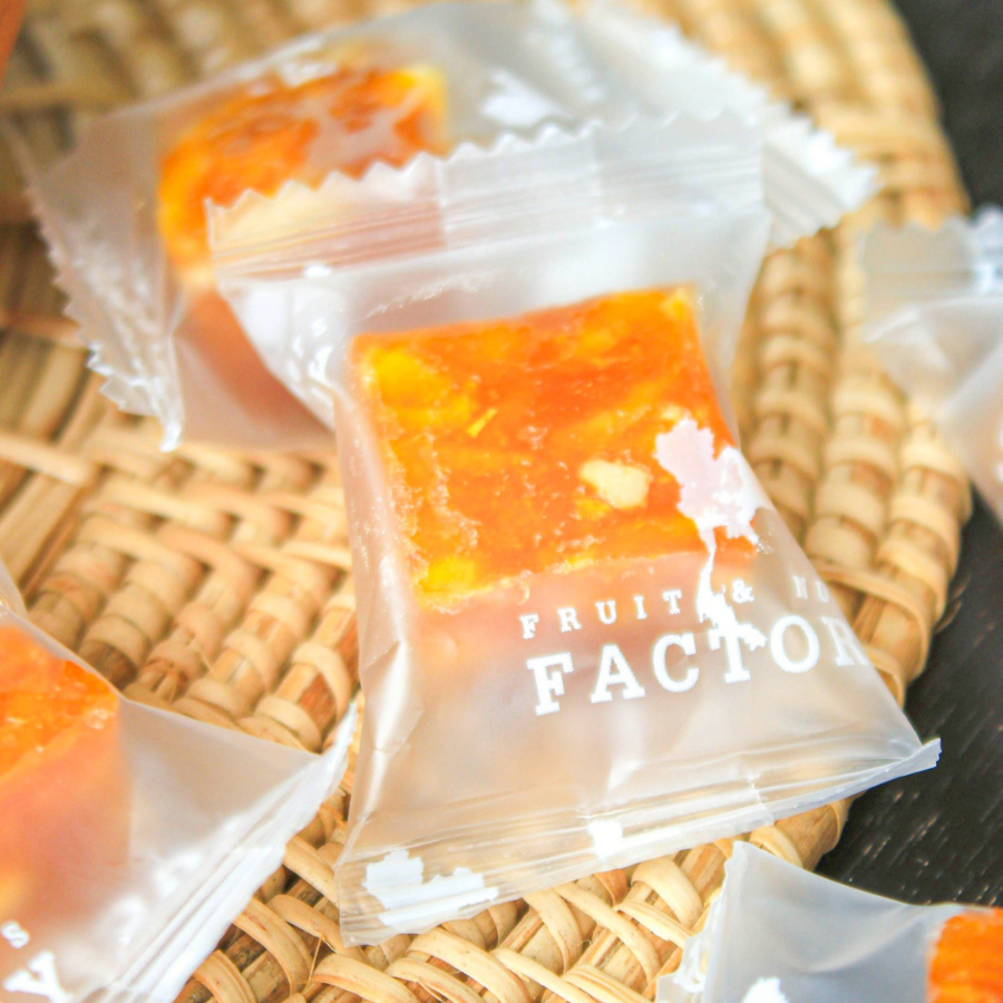 Greenpea Real Fruit มะม่วงคิ้วบ์ และ สับปะรดคิ้วบ์ เนื้อผลไม้ พอดีคำ เปรี้ยวอมหวาน หนึบหนับ ทานง่าย กรีนพี