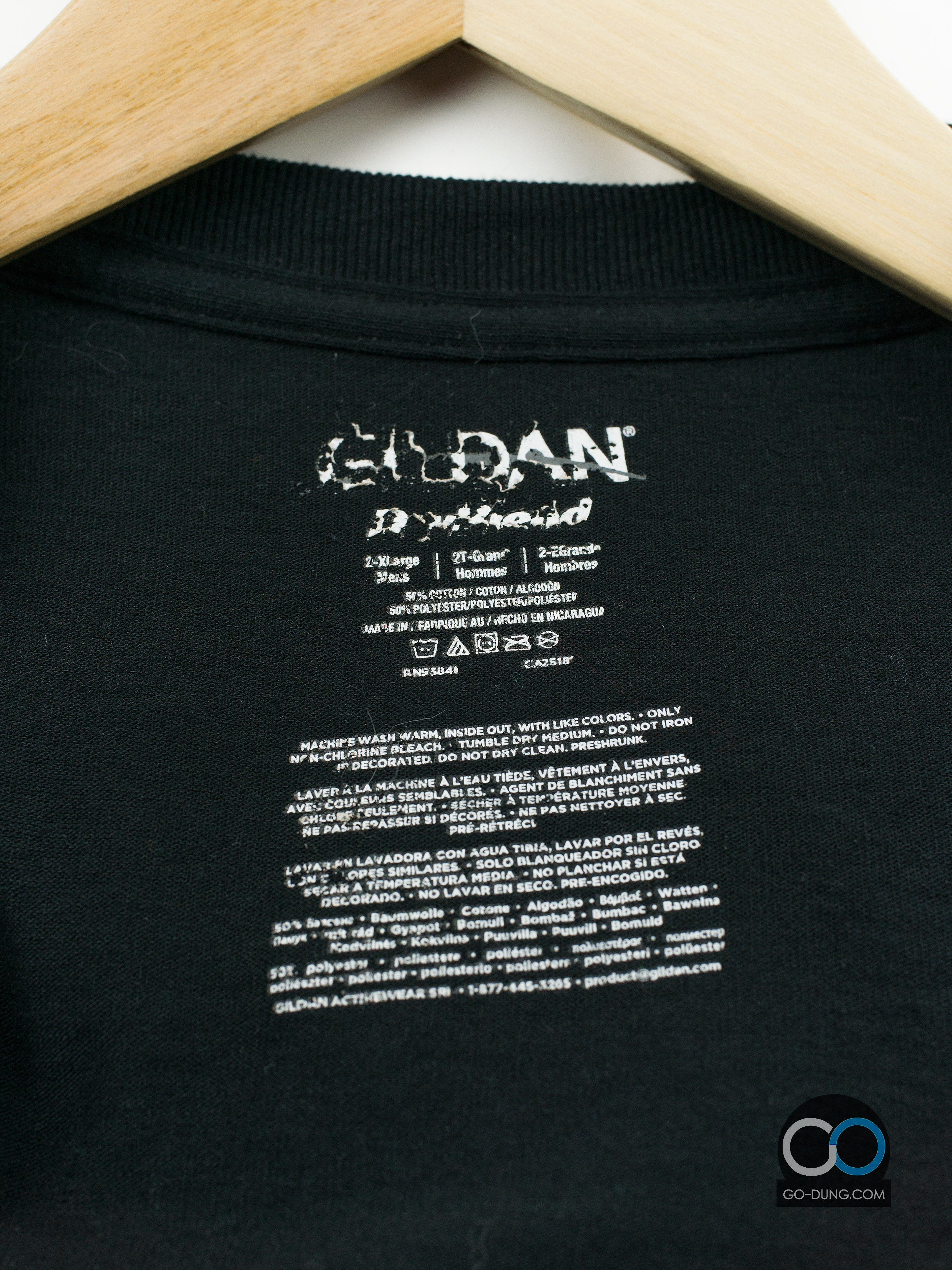 เสื้อยืดมือสอง GILDAN : BUNCOLICIOUS ผ้าบาง ผ้า 50/50
