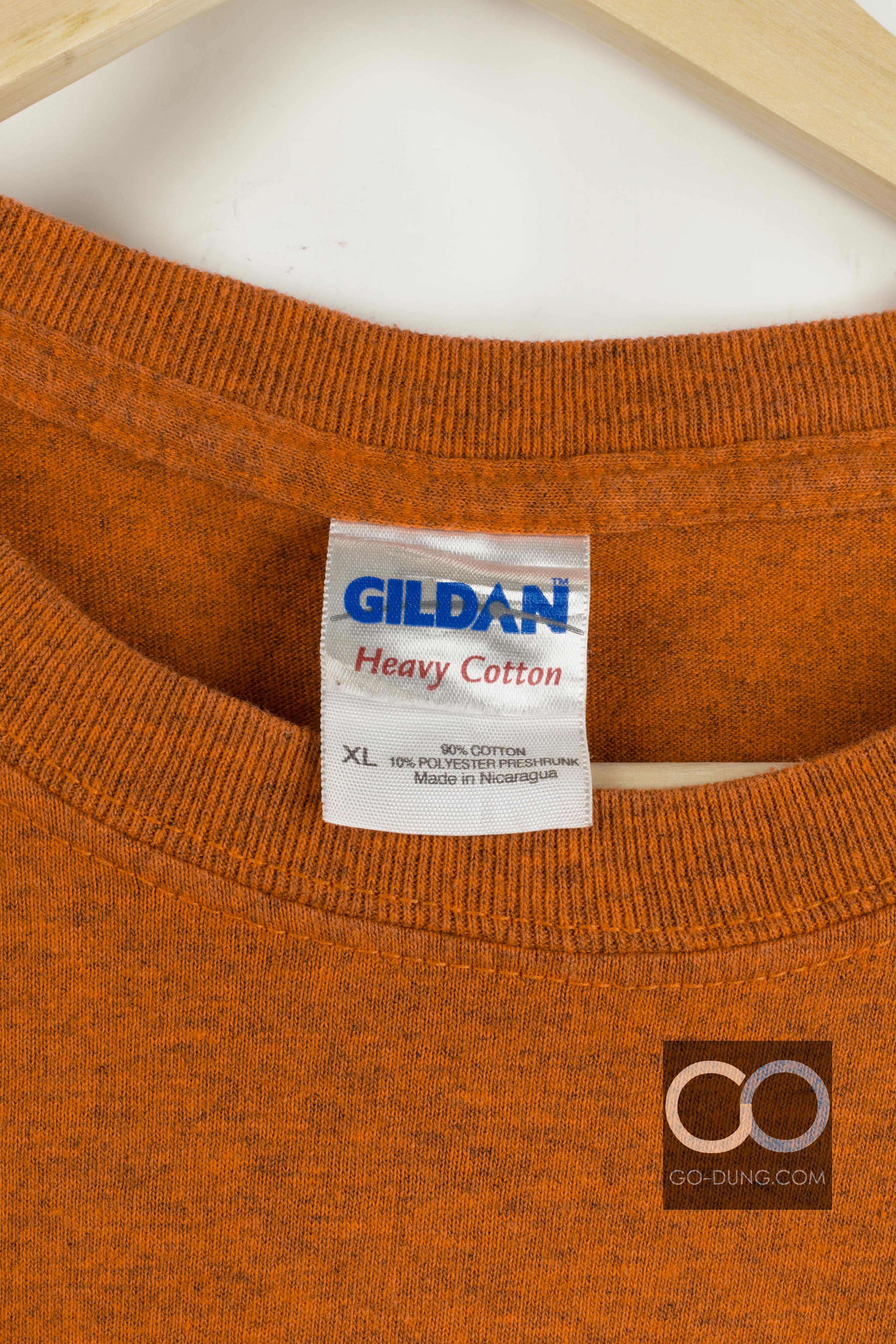 เสื้อยืดมือสอง ผ้าบาง ผ้าผสม โพลี 90/10 ยี่ห้อ GILDAN